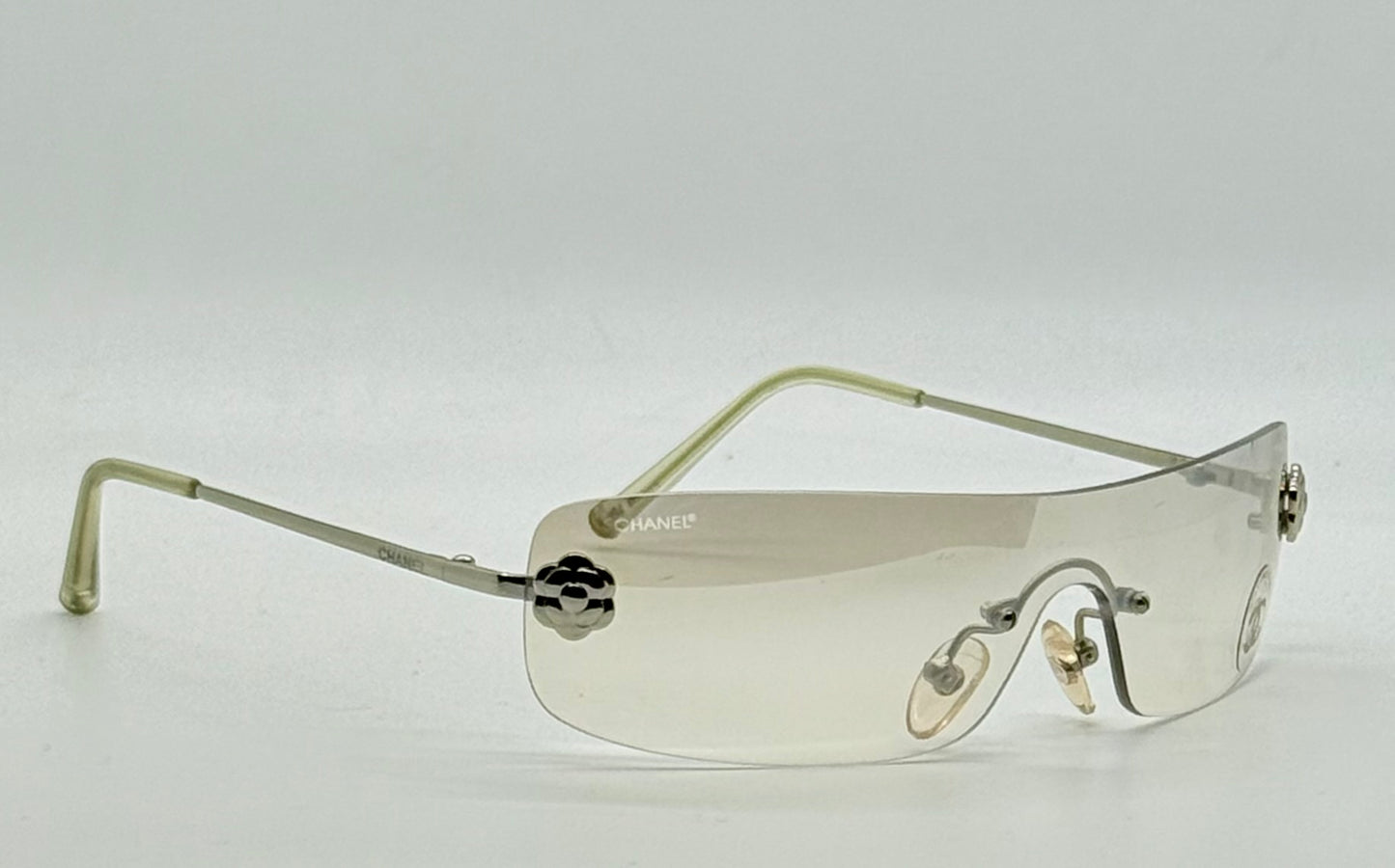 Chanel 4086 C.124/6Y Vintage Shield Sunglasses – Deadstock/Unworn-Camellia Silver