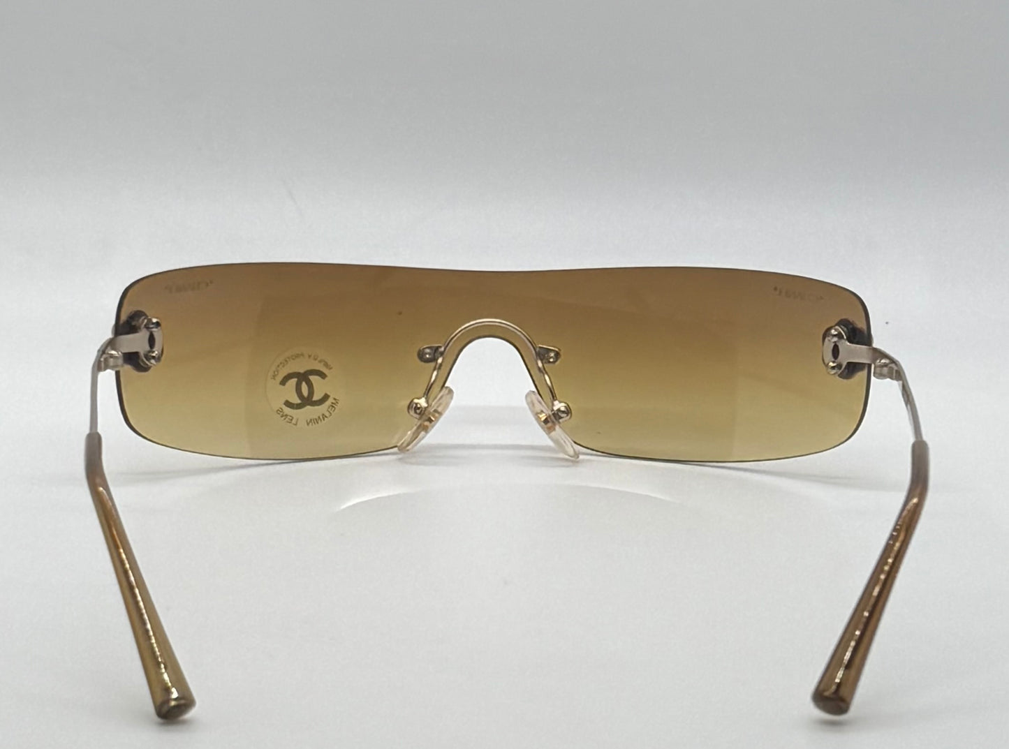 CHANEL 4086 C.125/73 Silver Shield Rimless Sunglasses – Vintage Deadstock – Made in Italy