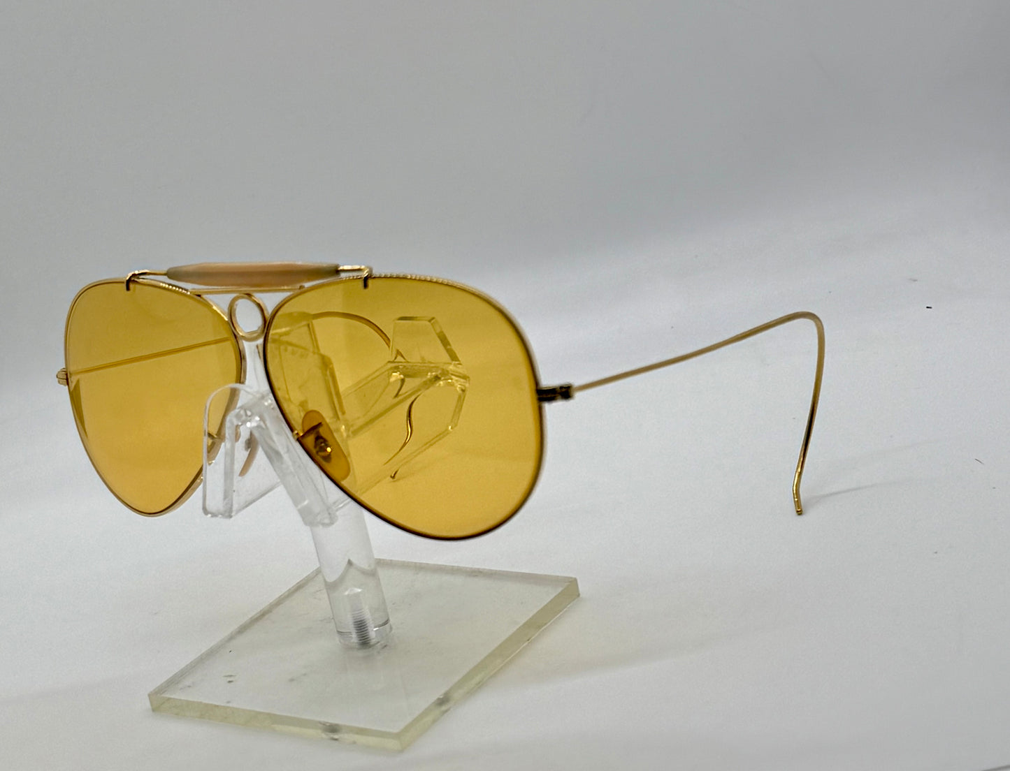 B&L Ray-Ban Shooter Arista Gold 62-8 Ambermatic USA Vintage Sunglasses Case