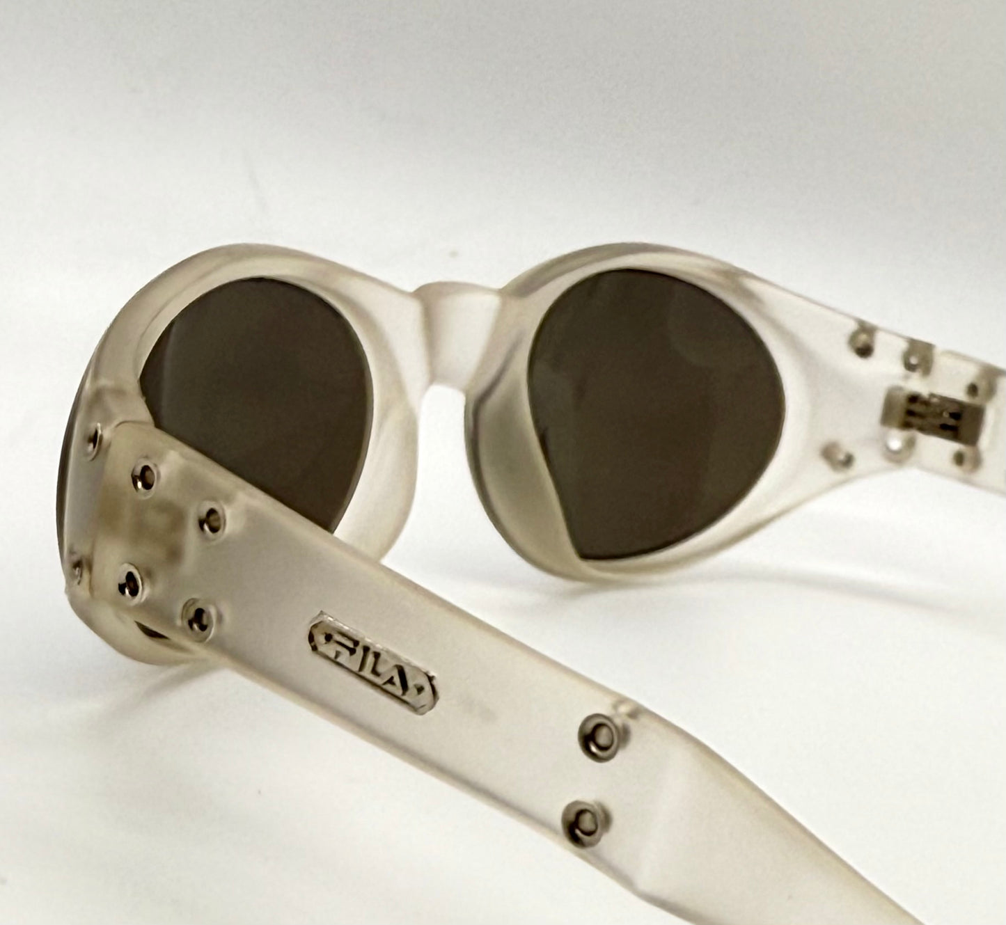 Fila Sf 8504 Col. 881-Frosted Oval Sunglasses-Vintage|Deadstock-France