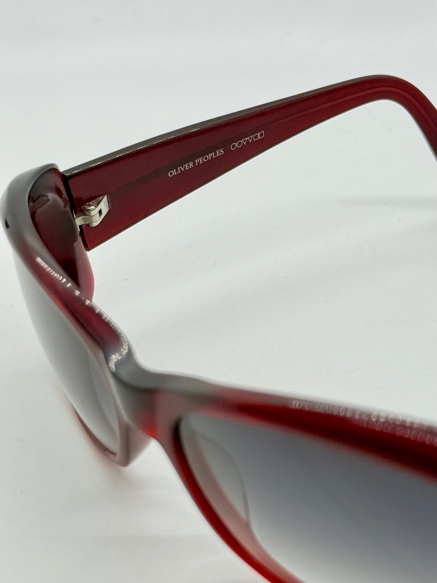 OLIVER PEOPLES PHOEBE SI VINTAGE SUNGLASSES – W/BRAND NEW, CUSTOM GRADIENT LENSES-RARE