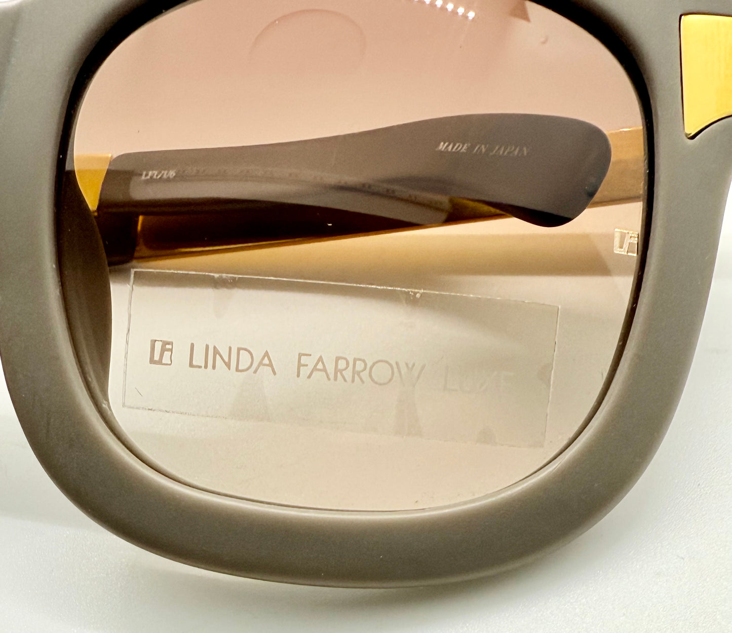 Linda Farrow Luxe LFL/1/6 Grey Gold Oversized Sunglasses Japan Deadstock Kit