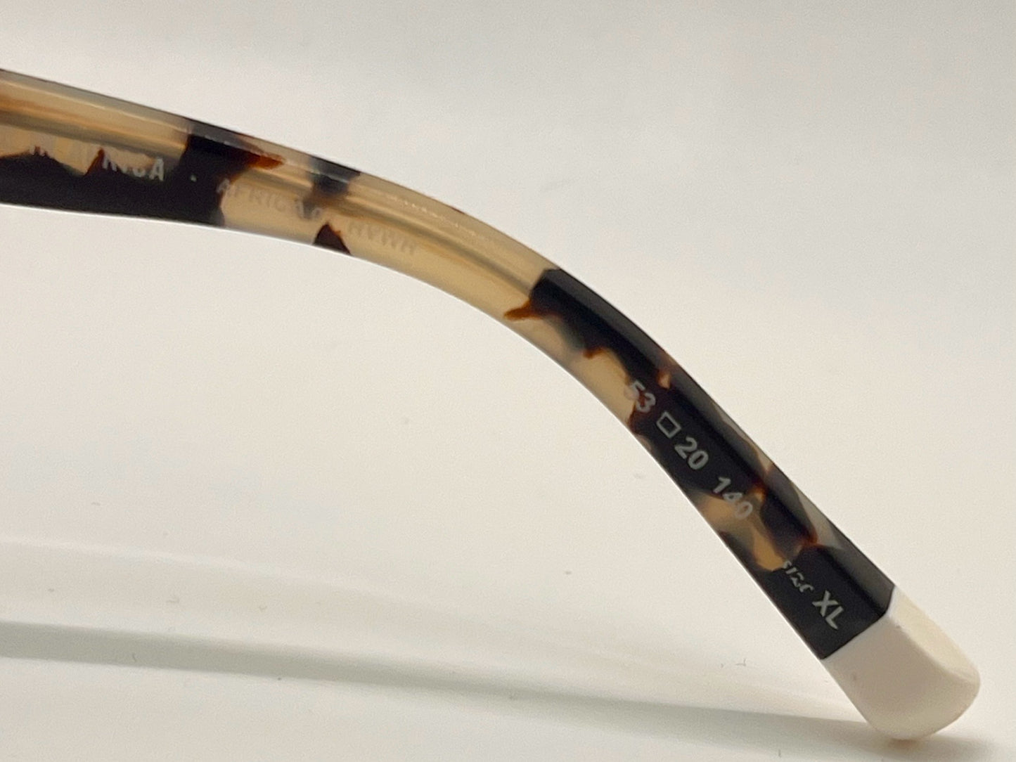 NOS Etnia Barcelona “Wild Love in Africa” Africa 01 HVWH Sunglasses - Full Kit