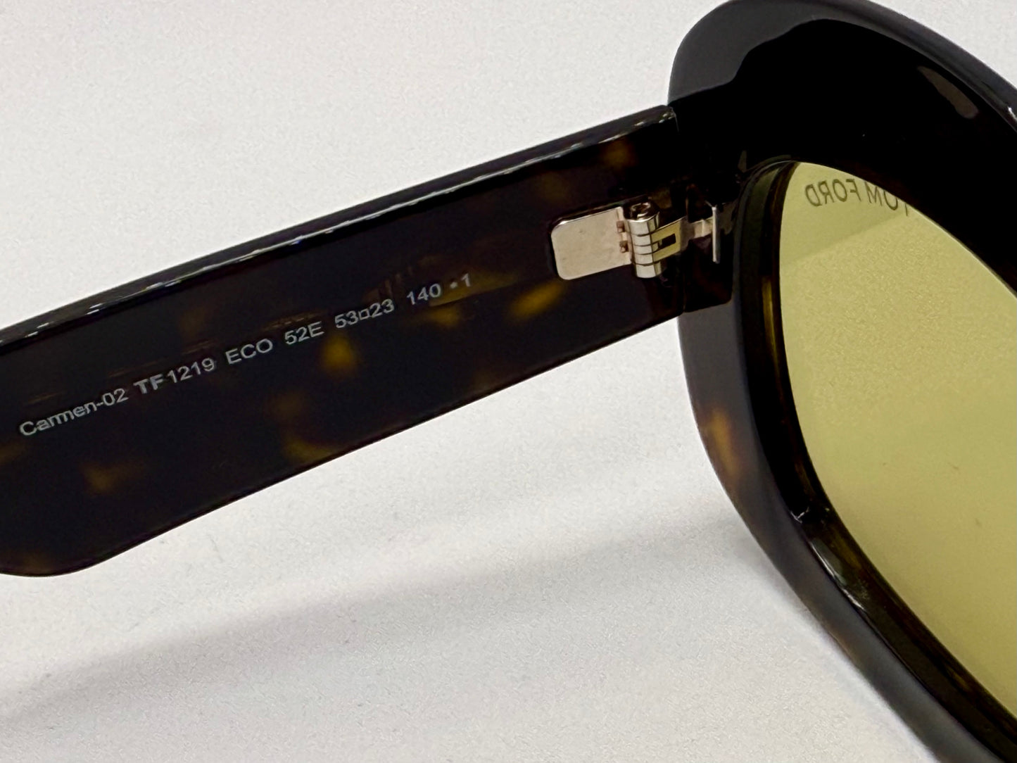 TOM FORD TF1219 CARMEN-02 52E Sunglasses – Yellow Lenses – Full Kit – Brand New