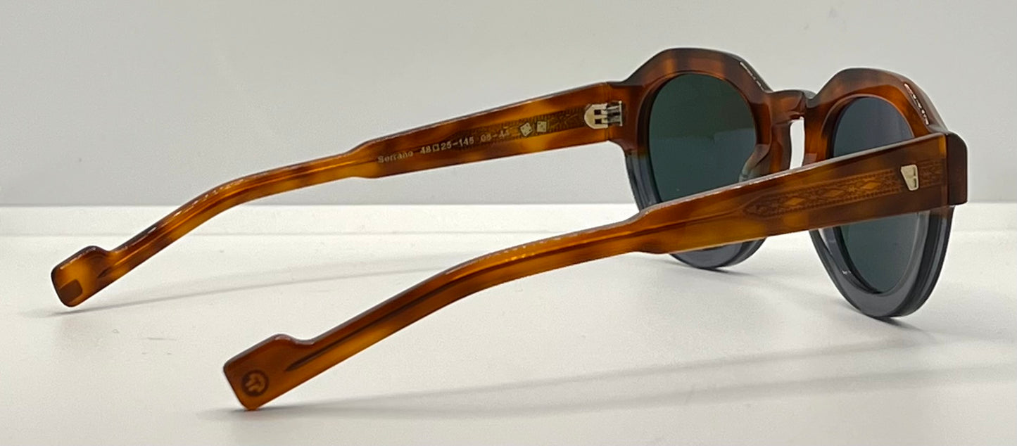 Entourage of 7 Serrano 48-25-145 Tortoise/Smoke Grey — New Unworn Full Kit