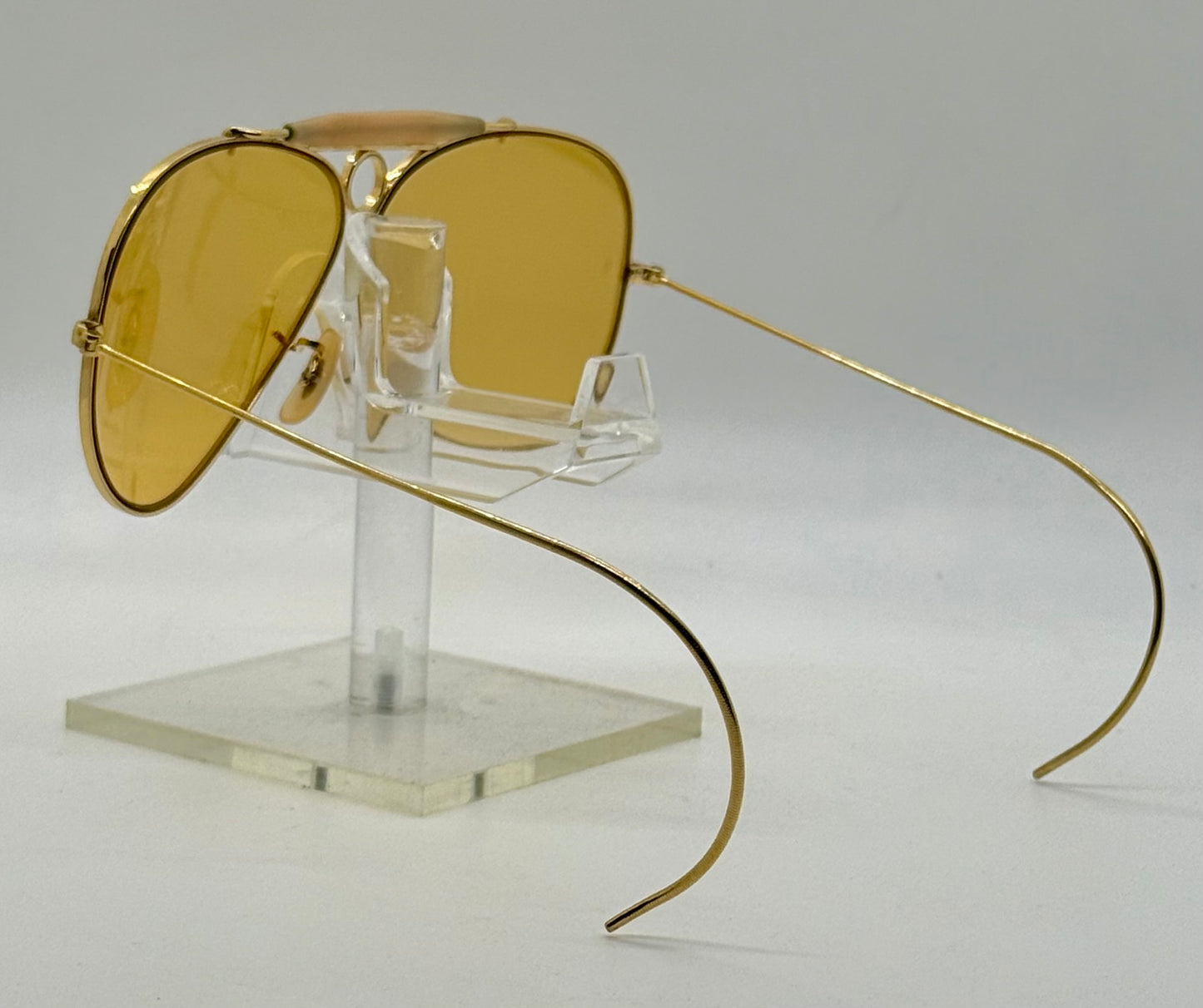 B&L Ray-Ban Shooter Arista Gold 62-8 Ambermatic USA Vintage Sunglasses Case