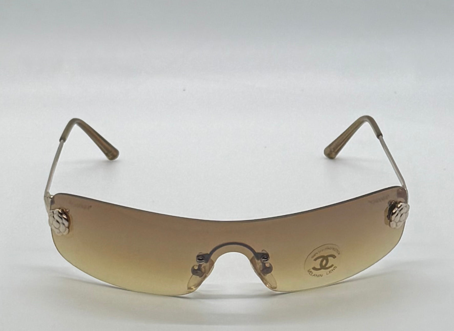 CHANEL 4086 C.125/73 Silver Shield Rimless Sunglasses – Vintage Deadstock – Made in Italy