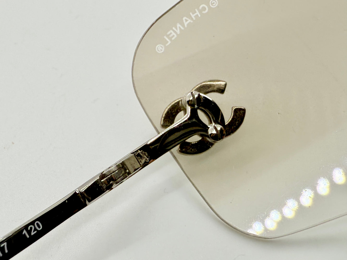 CHANEL 4017-D Silver Rimless Sunglasses Swarovski CC Logo Deadstock