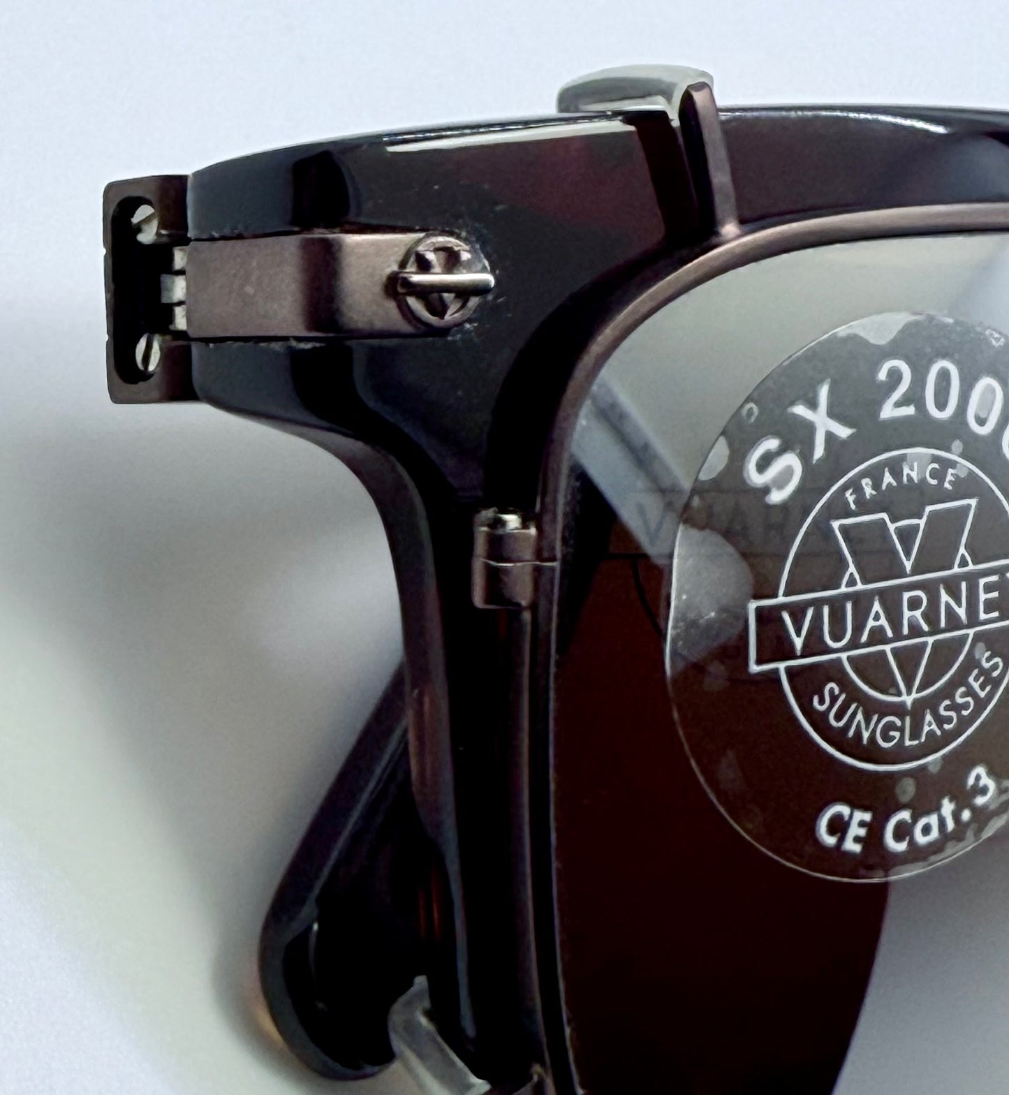 Brand New/Unworn Vuarnet VL1404 0002 Sunglasses – Dark Tortoise with SX2000 Clip-On Lenses