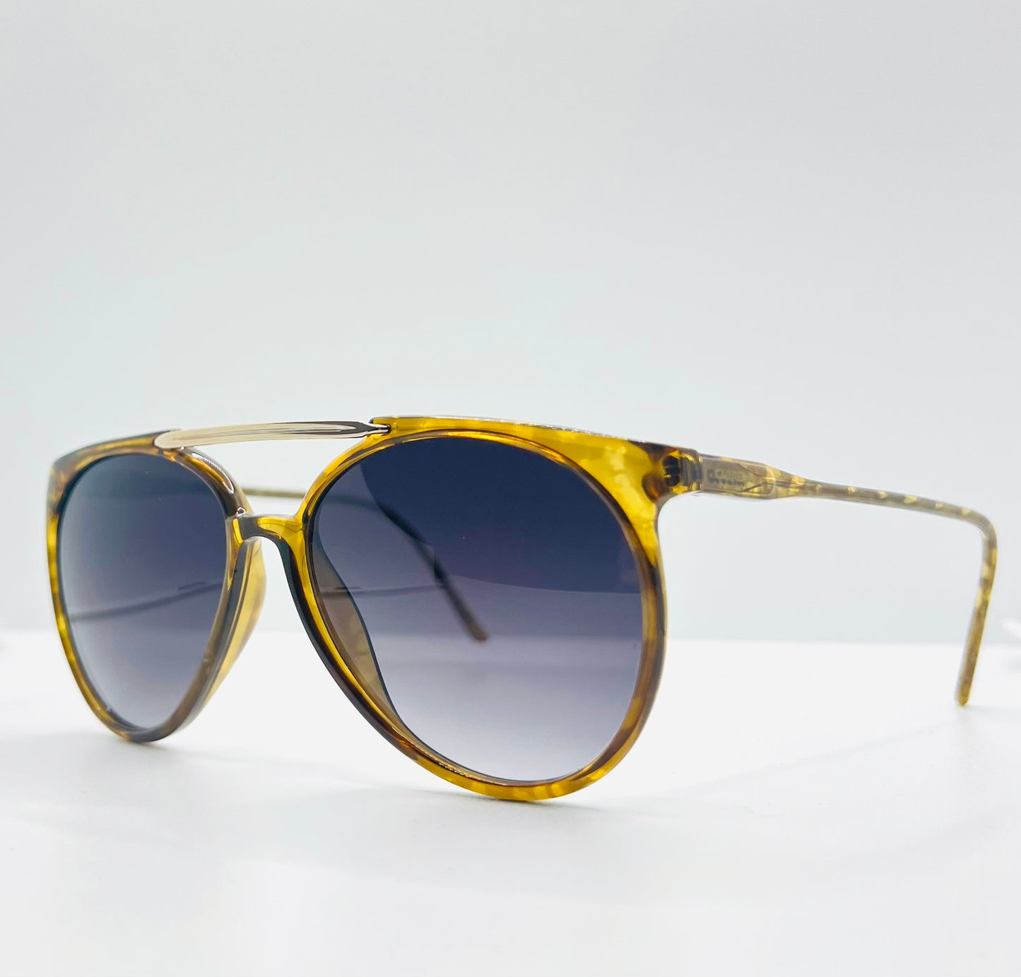 Carrera 5332 12 Vintage Sunglasses-Amber Aviator w/ New Custom Gradient Lenses