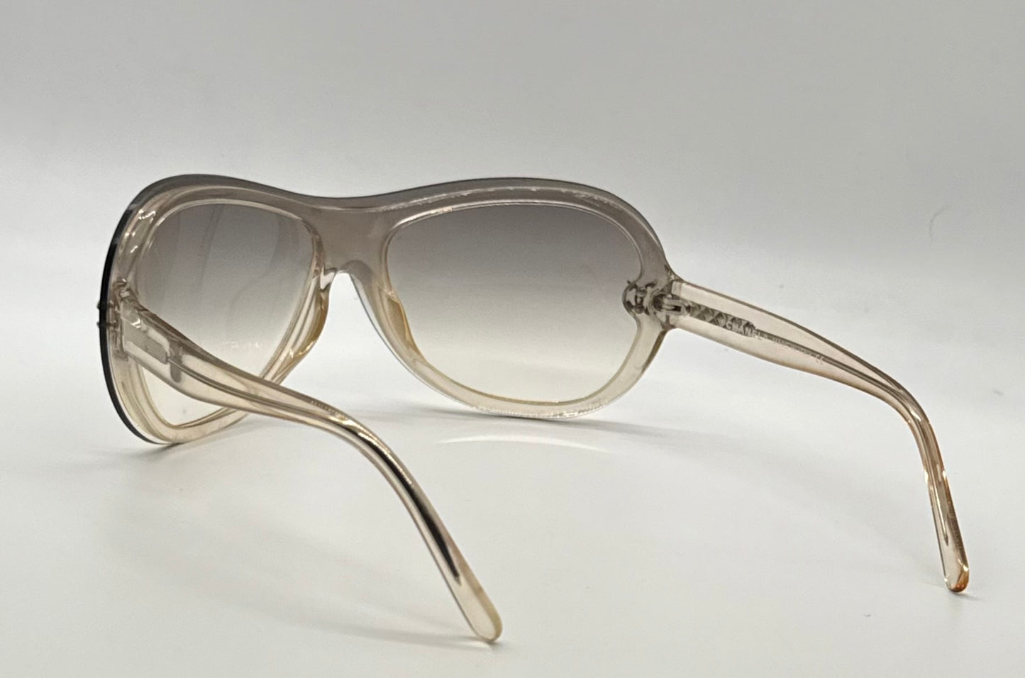 Chanel 5066 c.866/8G Sunglasses – Vintage Y2K Shield Wrap Gradient Brown Italy