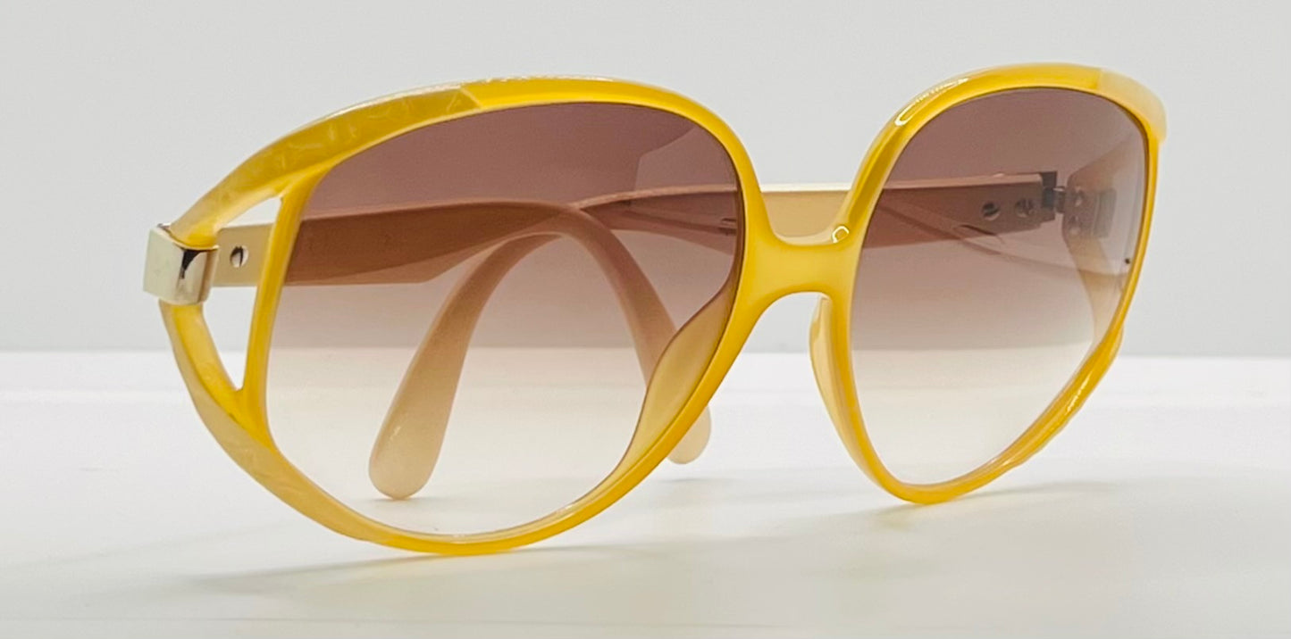 Vintage Christian Dior 2320A 70 Sunglasses – Deadstock – Gradient Light Brown Lenses