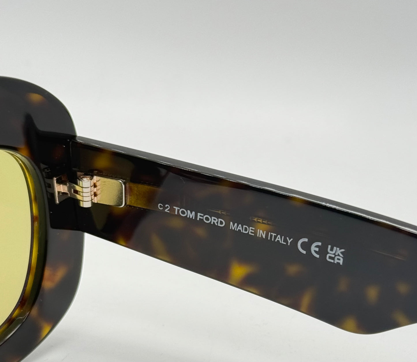 TOM FORD TF1219 CARMEN-02 52E Sunglasses – Yellow Lenses – Full Kit – Brand New