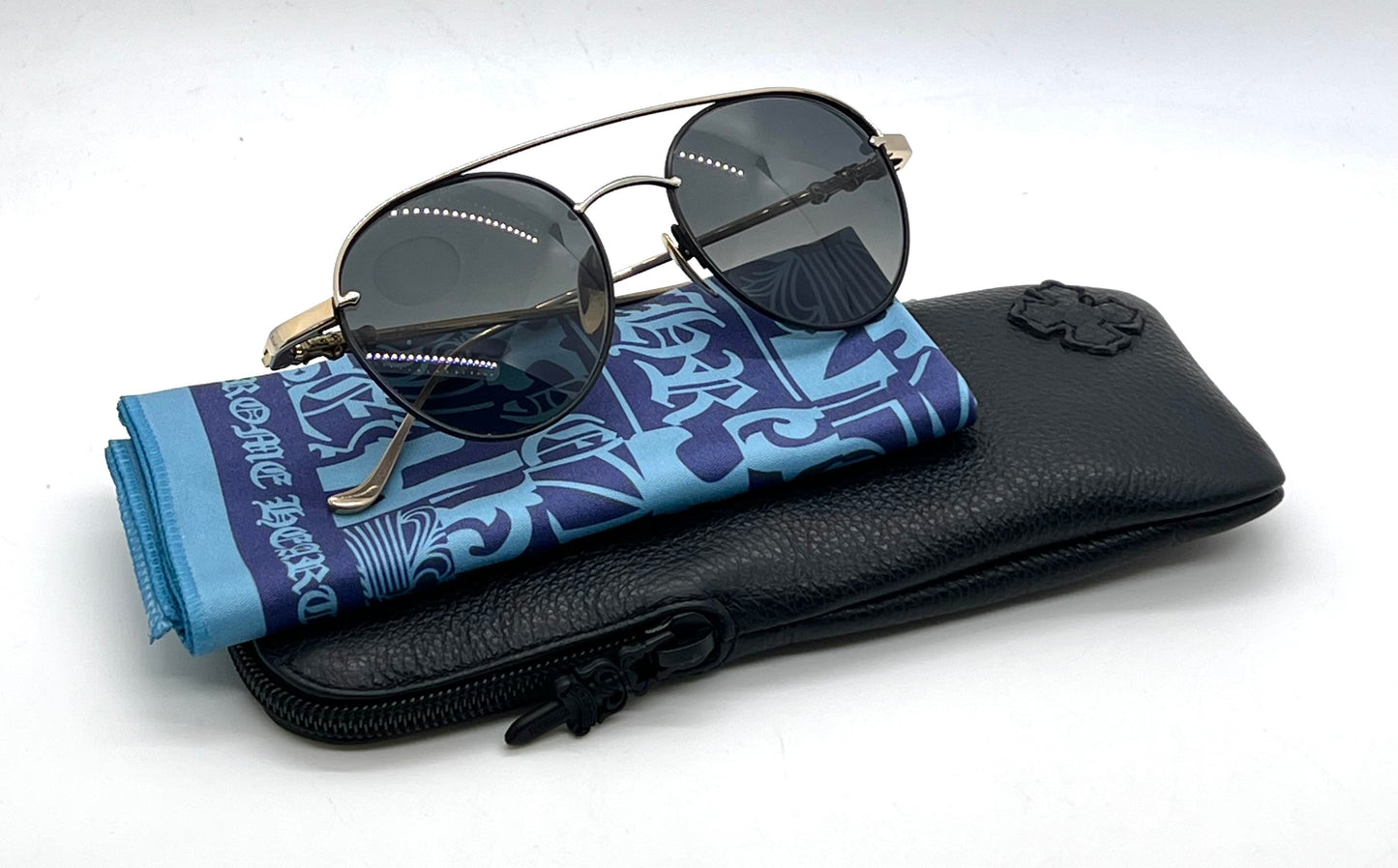 Chrome Hearts Bubba-A Black Gold Titanium ZEISS Aviator Sunglasses Case Cloth Japan