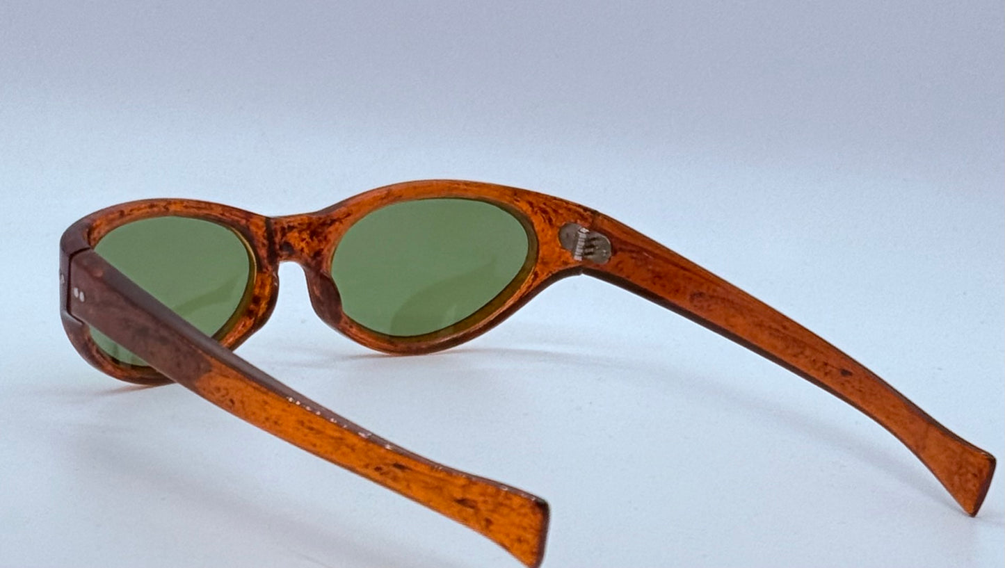 COOL-RAY Polaroid 125 Vintage Sunglasses w/New, Custom Bottle Green Lenses