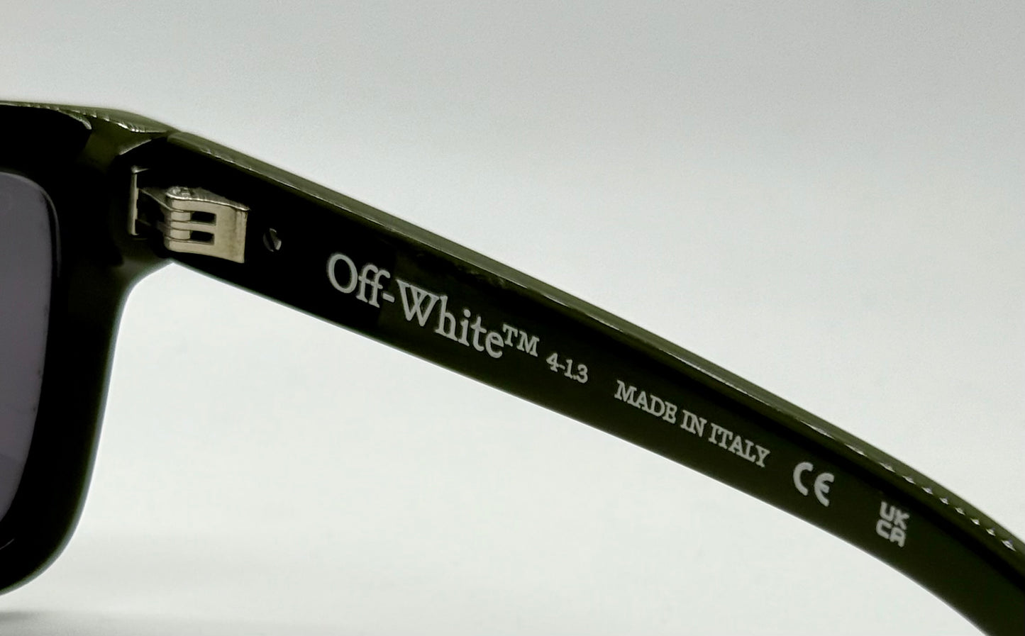 Off-White™ OE RI067 5707 GREEN Sunglasses-Rare Colorway-New/Unworn-Full Kit-59mm