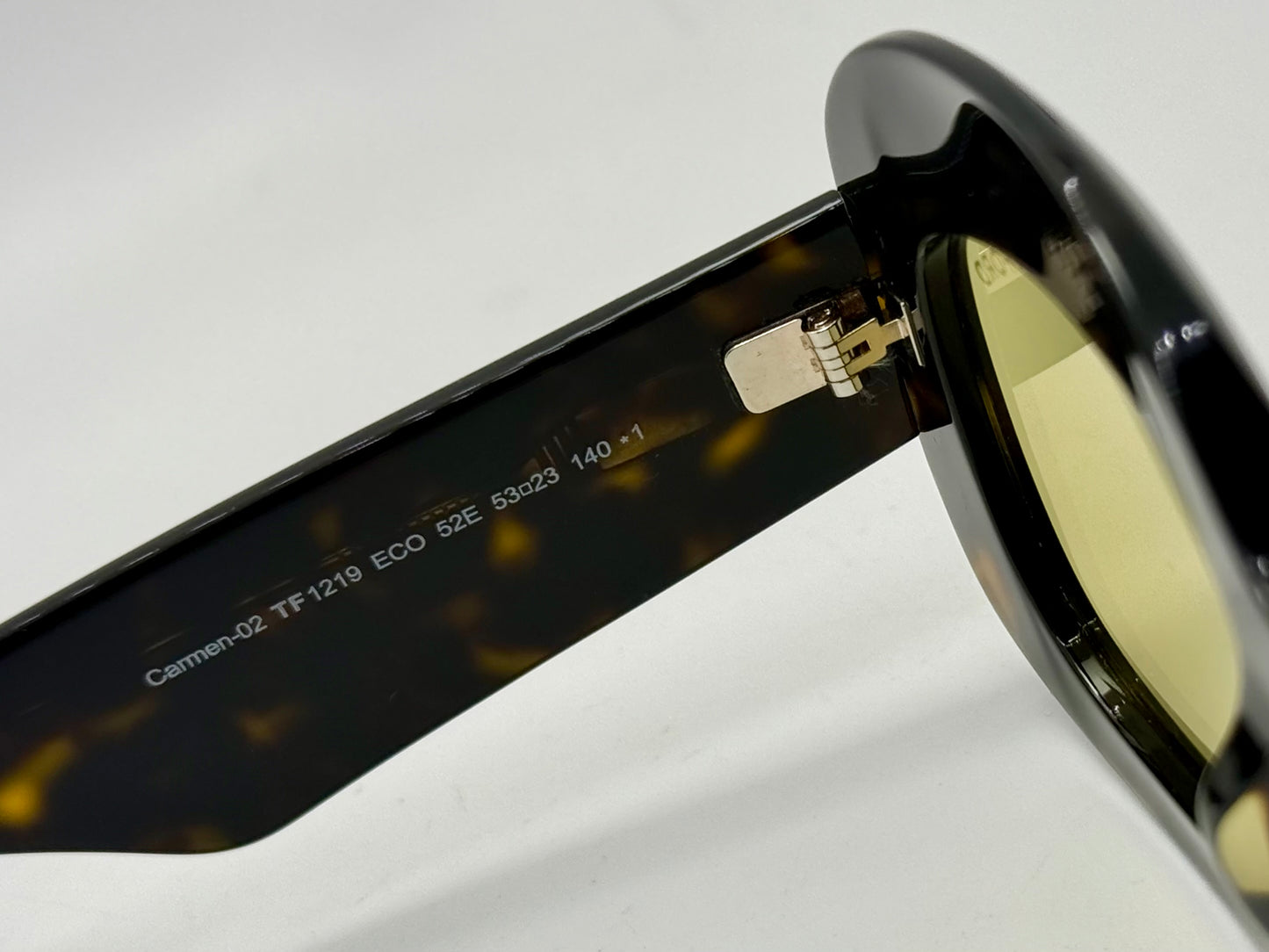 TOM FORD TF1219 CARMEN-02 52E Sunglasses – Yellow Lenses – Full Kit – Brand New