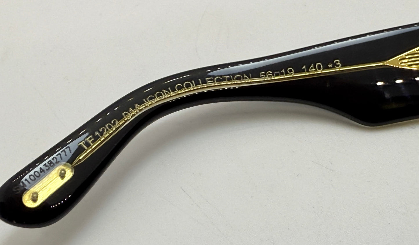 Tom Ford TF1202 01A ICON Sunglasses-Zeiss Lenses – Full Kit-56mm-New/Unworn
