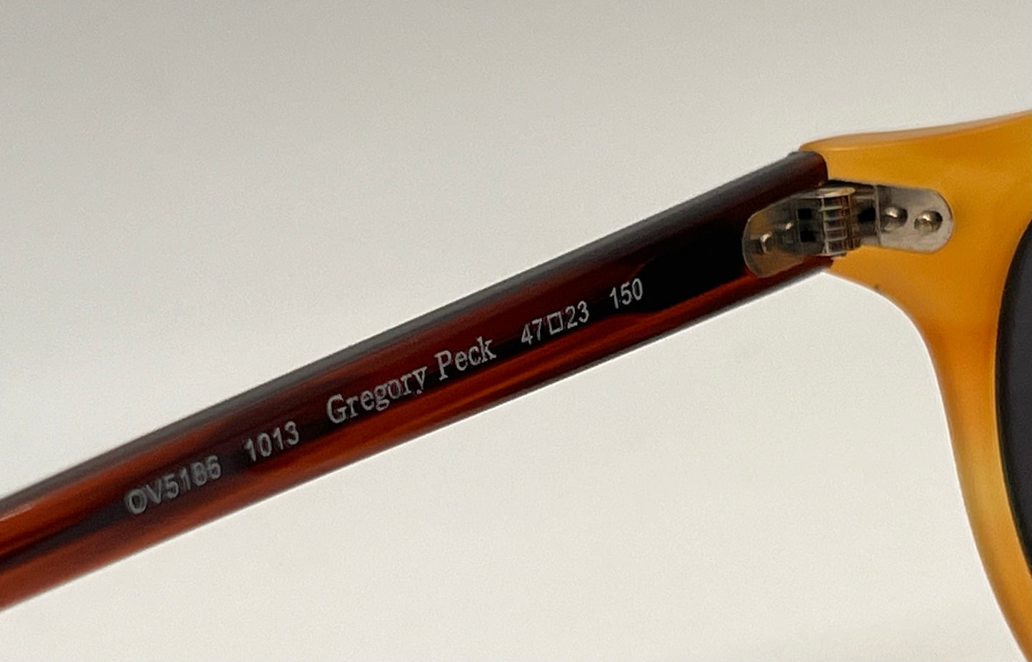 Rare Oliver Peoples Gregory Peck OV5186 Polarized Sunglasses with Honey Amber Two-Tone Frame