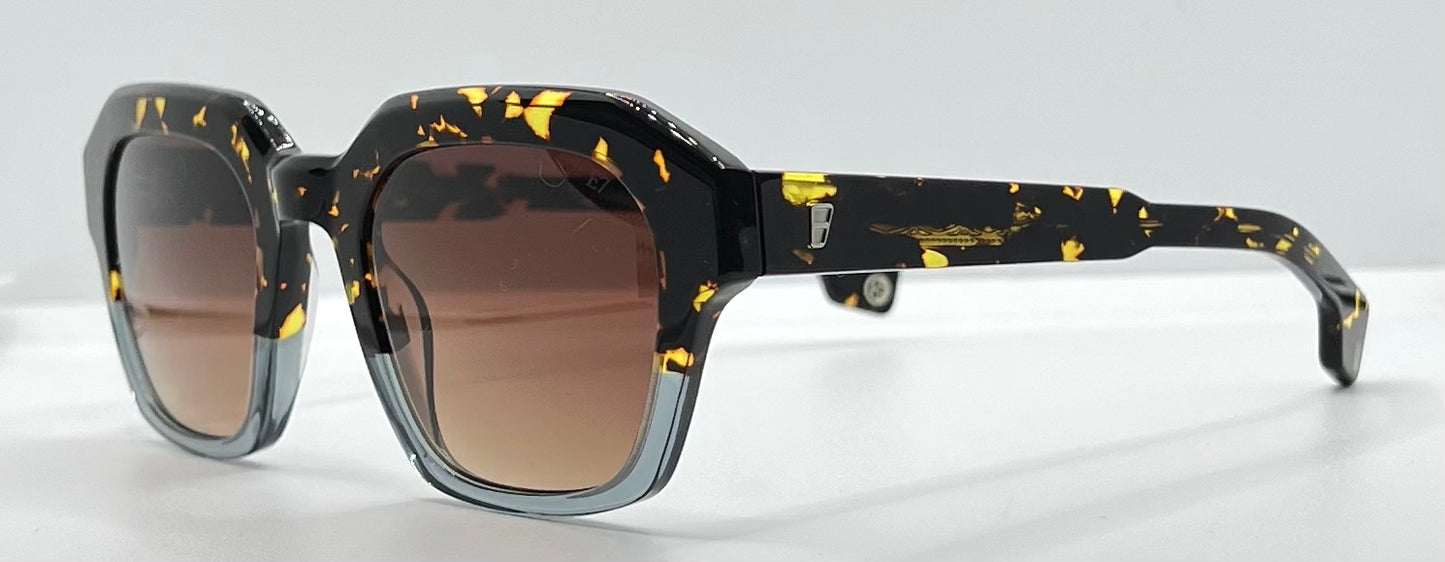 Entourage of 7 Kinneloa Tortoise/Translucent Fade Sunglasses-New/Full Kit-Japan