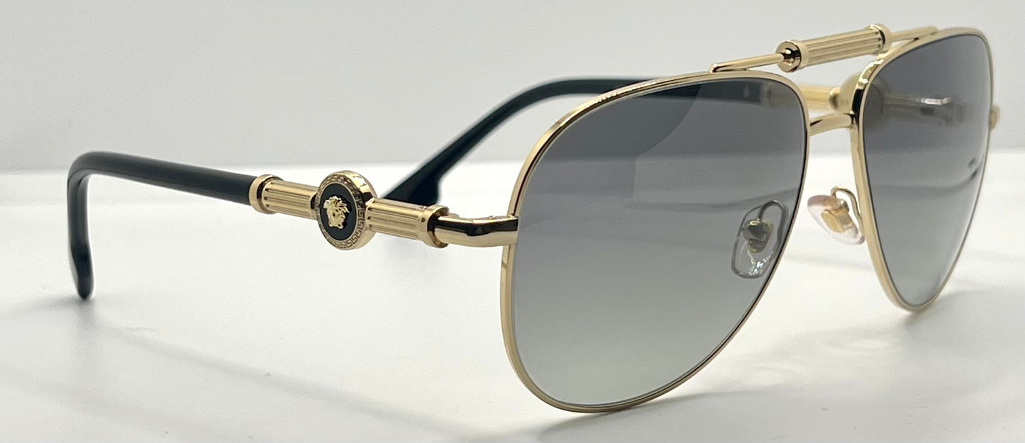 Versace 2236 1002/11 Gold Black Aviator Sunglasses Grey Gradient Made in Italy NOS