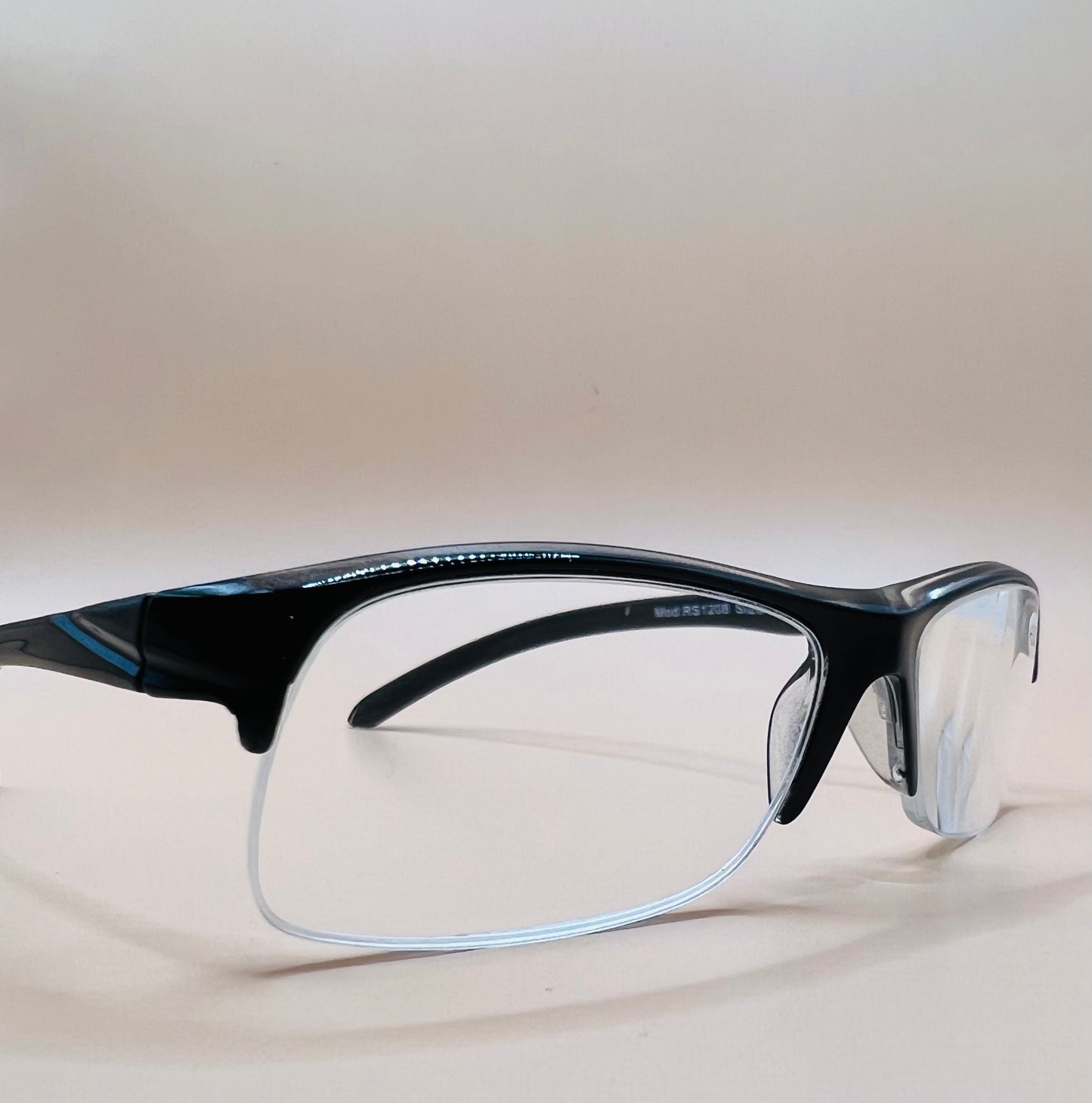 Pablo Zanetti - Top Heavy Narrow Readers. Various magnification - Model# RS1208