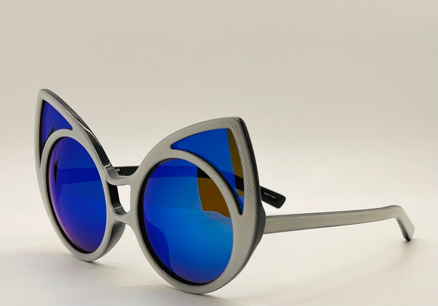 NOS Linda Farrow Gallery KR/1/4 Sunglasses – Designed by Khaleda Rajab + Fahad Almarzouq