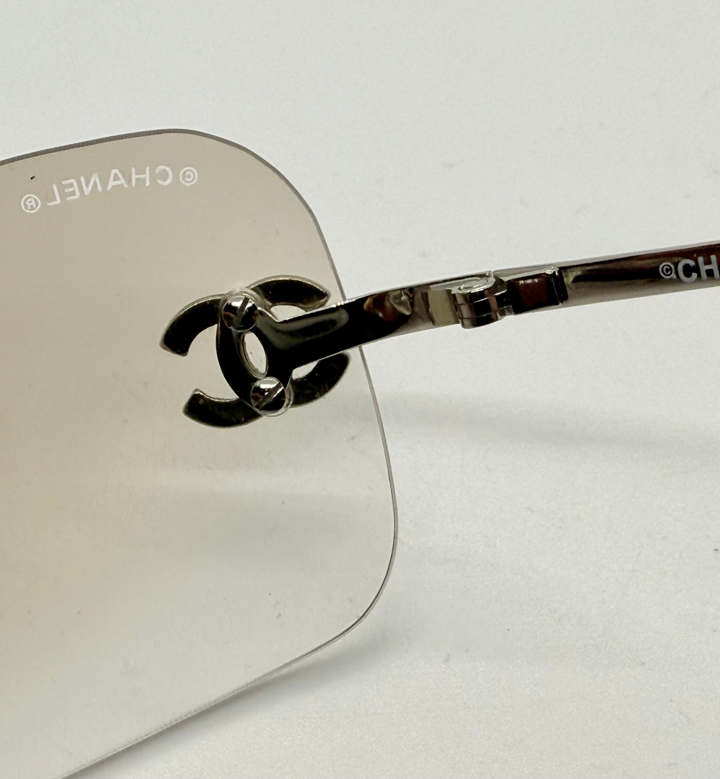 CHANEL 4017-D Silver Rimless Sunglasses Swarovski CC Logo Deadstock