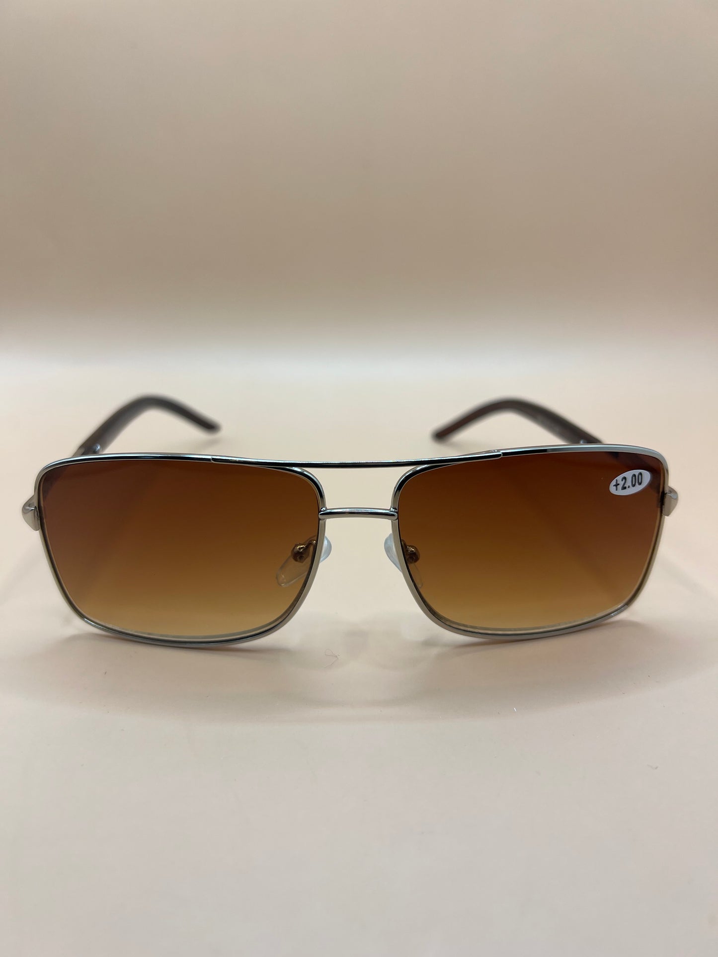Gold Frames Retro Men Pilot 60mm OS Square Reader Reading Sunglasses. Featuring spring hinges and gradient purple lenses