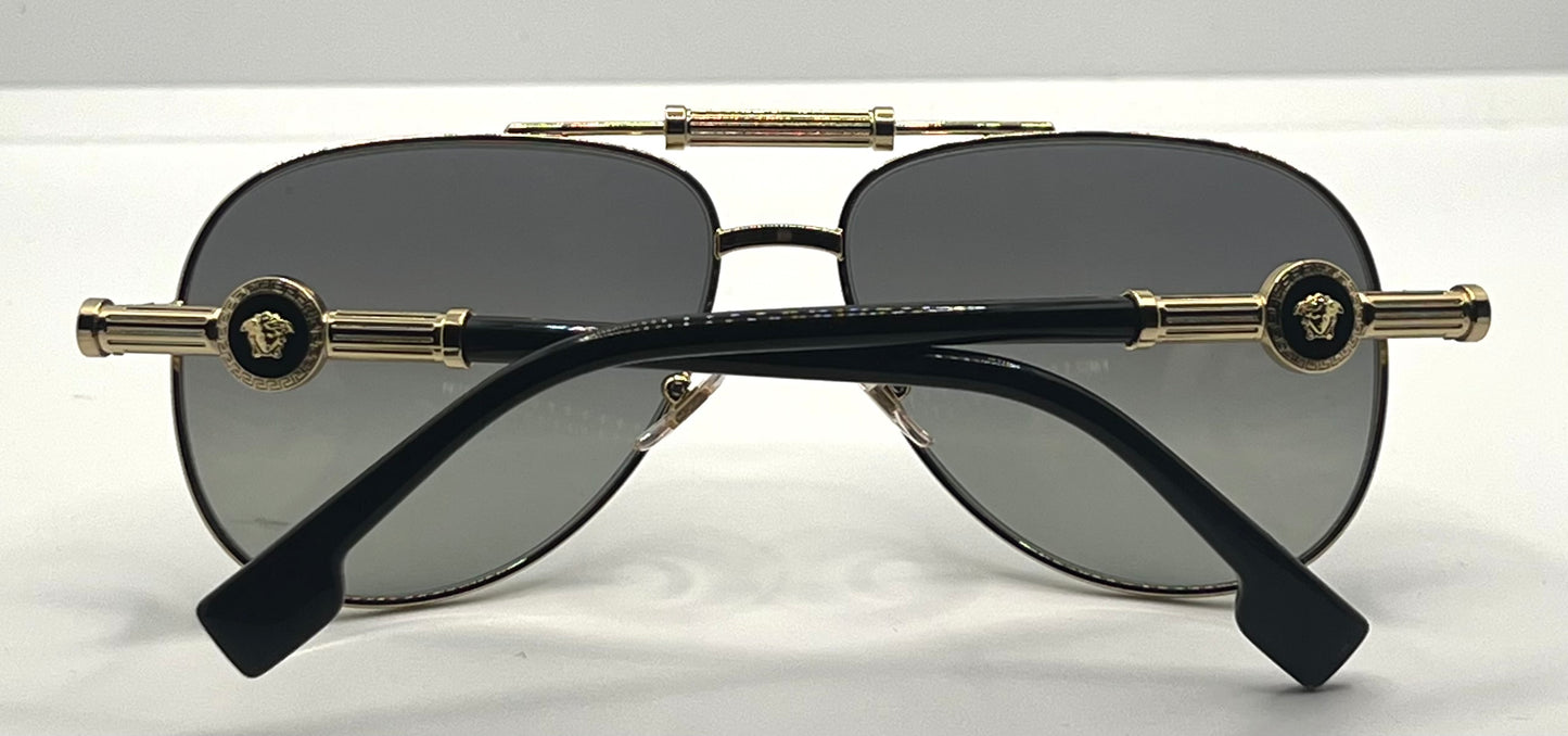 Versace 2236 1002/11 Gold Black Aviator Sunglasses Grey Gradient Made in Italy NOS