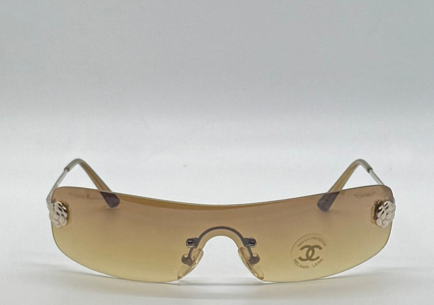CHANEL 4086 C.125/73 Silver Shield Rimless Sunglasses – Vintage Deadstock – Made in Italy