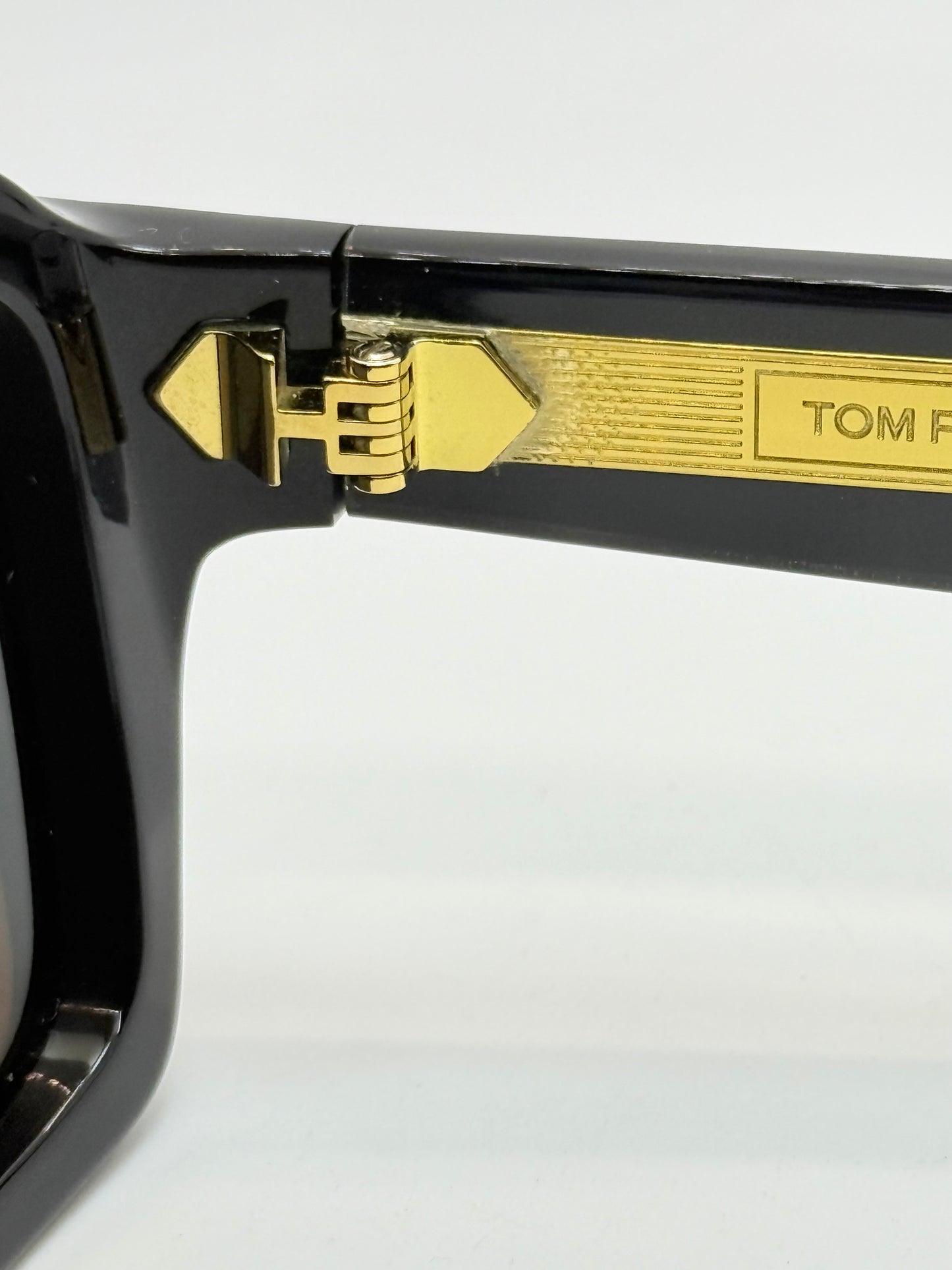 Tom Ford TF1202 01A ICON Sunglasses-Zeiss Lenses – Full Kit-56mm-New/Unworn