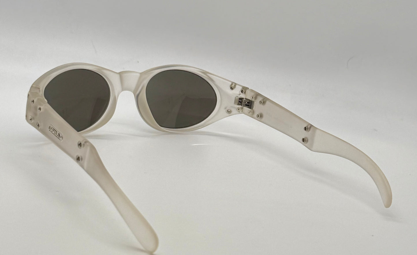 Fila Sf 8504 Col. 881-Frosted Oval Sunglasses-Vintage|Deadstock-France