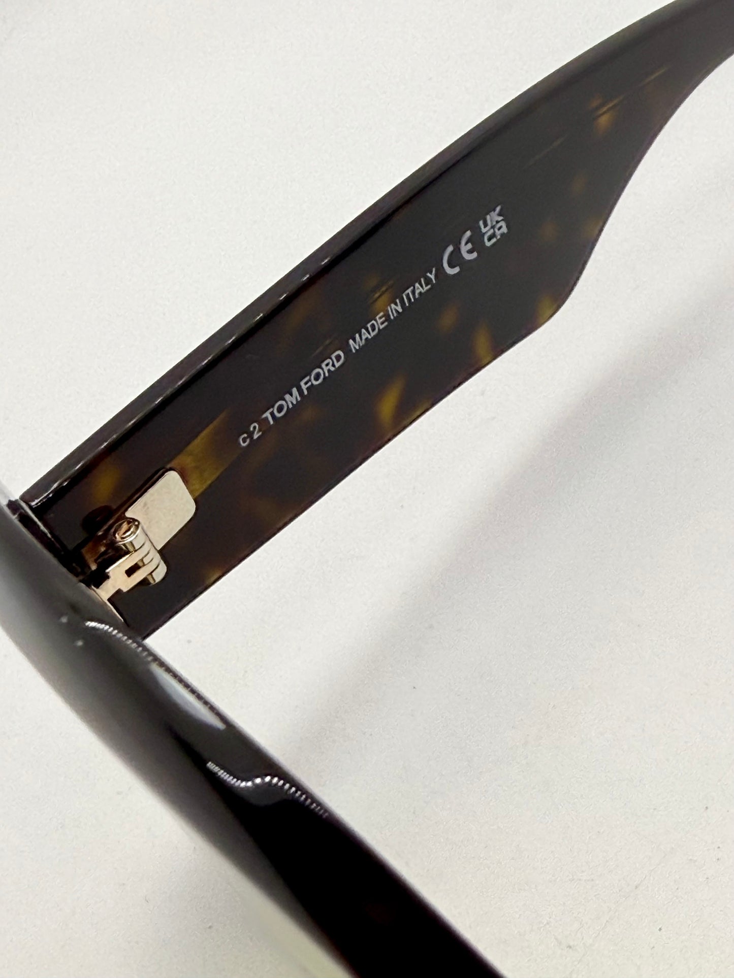 TOM FORD TF1219 CARMEN-02 52E Sunglasses – Yellow Lenses – Full Kit – Brand New