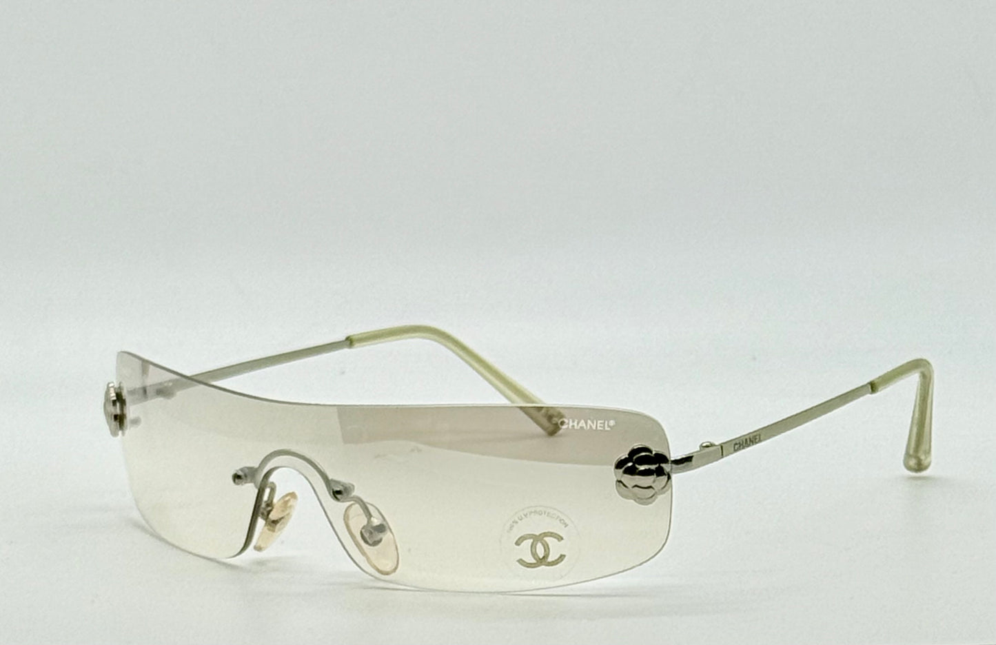 Chanel 4086 C.124/6Y Vintage Shield Sunglasses – Deadstock/Unworn-Camellia Silver