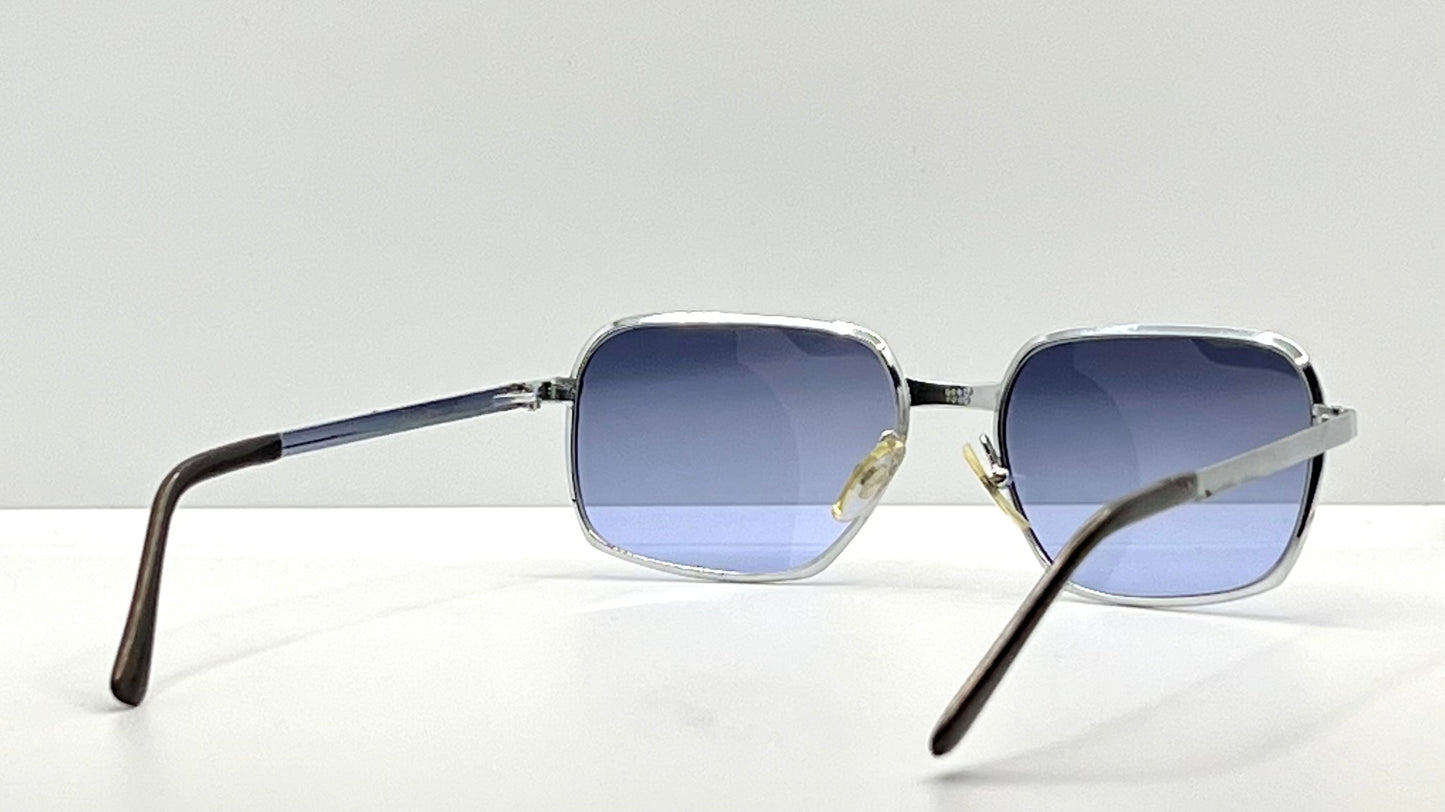 FAIRFIELD F088 Vintage Sunglasses w/New, Custom Gradient Twilight Blue Lenses-Deadstock-France