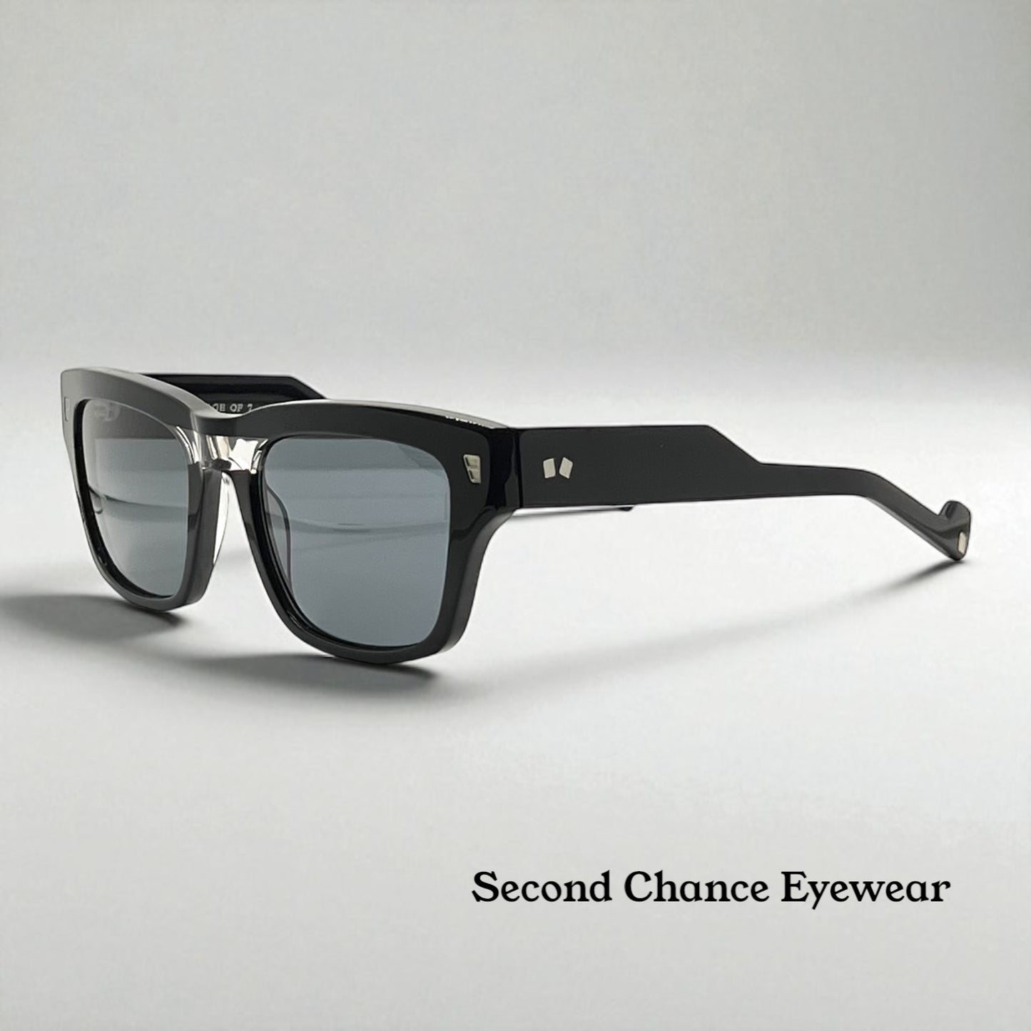 ENTOURAGE OF 7 – RUNYON Sunglasses– 2 Tone Black Frame-Full Kit-New/Unworn-54mm