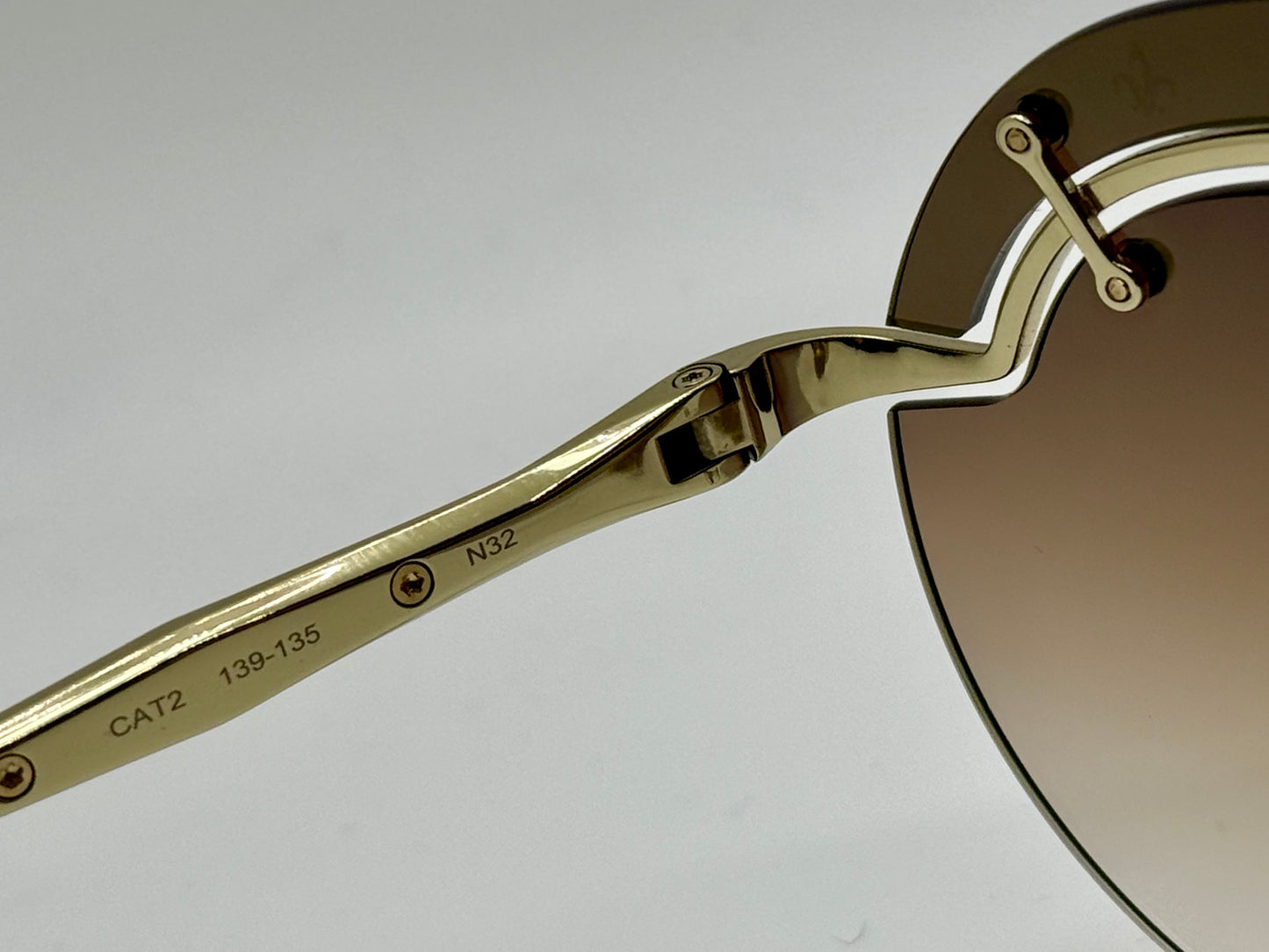 Philippe V N32 Titanium Shield Sunglasses | Made in Japan | Gradient Brown Lenses | Brand New