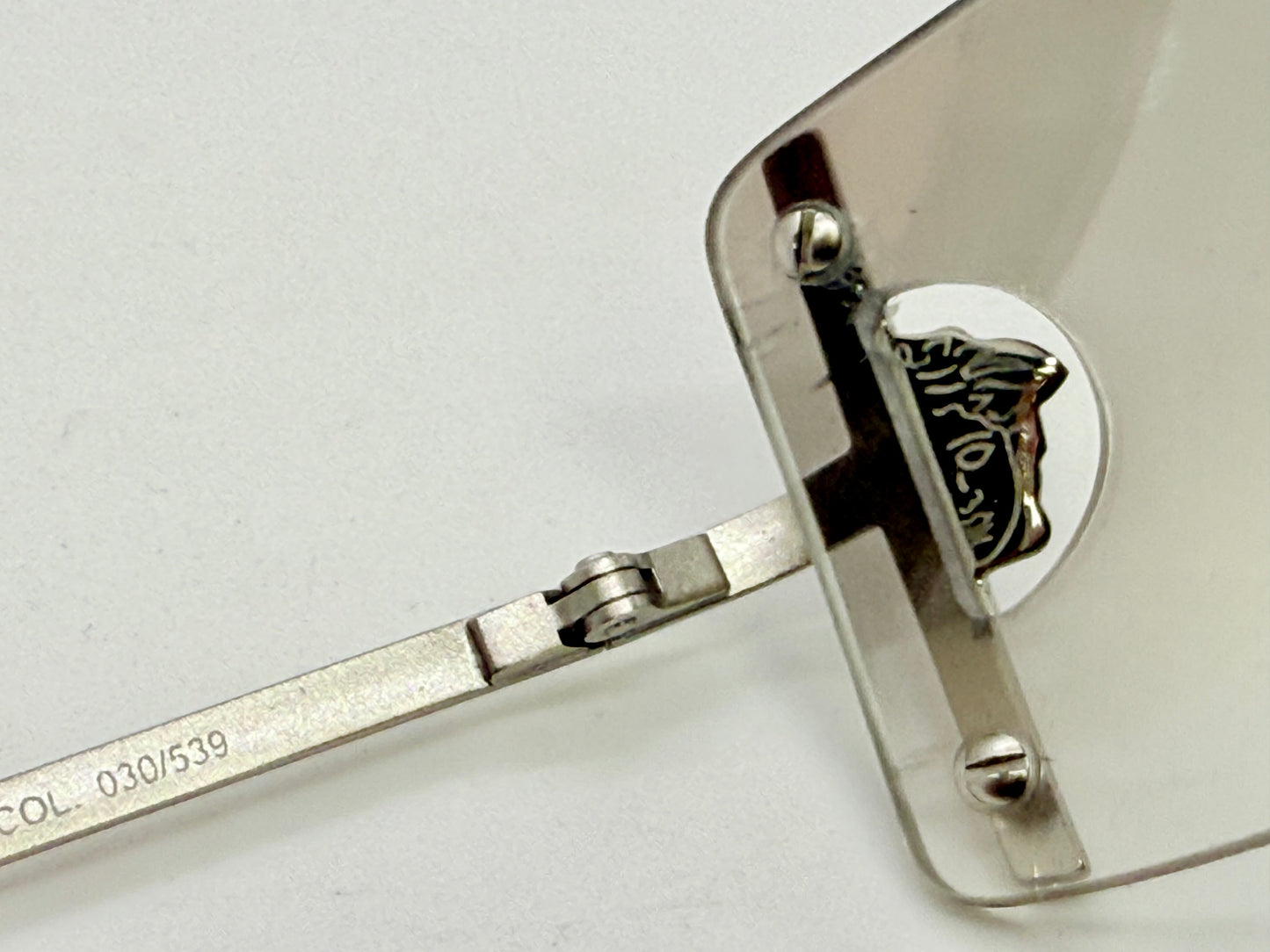 Versace N29/H 030/539 VINTAGE Rimless Shield Sunglasses-Deadstock/Collectible -UNWORN-Italy