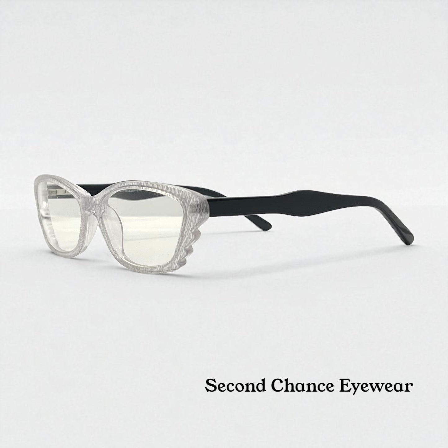 Menizzi MA3026 COL.01 Eyeglasses – Clear Textured / Black Temples – 50mm