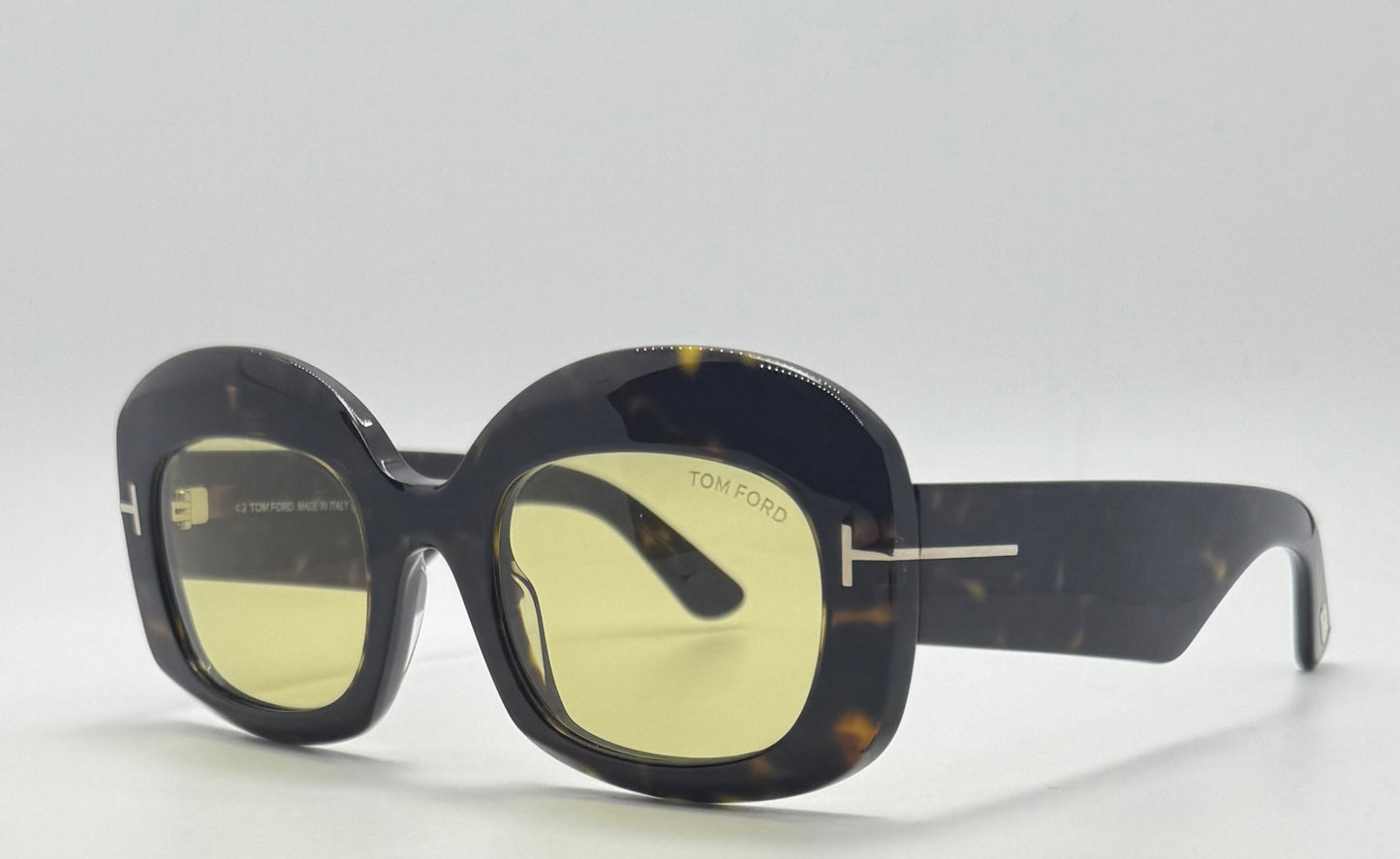 TOM FORD TF1219 CARMEN-02 52E Sunglasses – Yellow Lenses – Full Kit – Brand New