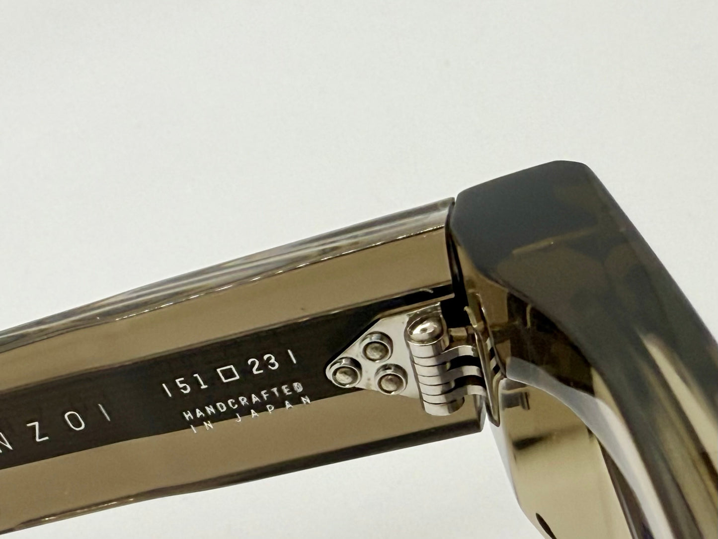Jacques Marie Mage ENZO in TAUPE-Ltd. of 400 pieces-Collectors Condition-Full Kit + Extra Lenses