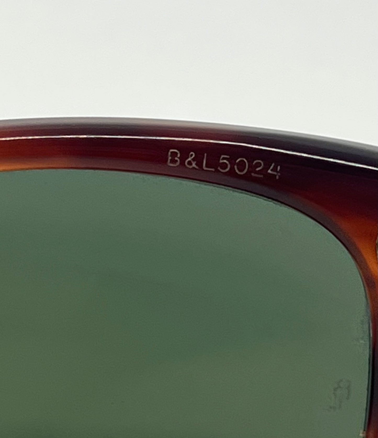B&L Ray-Ban Vintage Wayfarer Sunglasses 5024 - Original G-15 Lenses