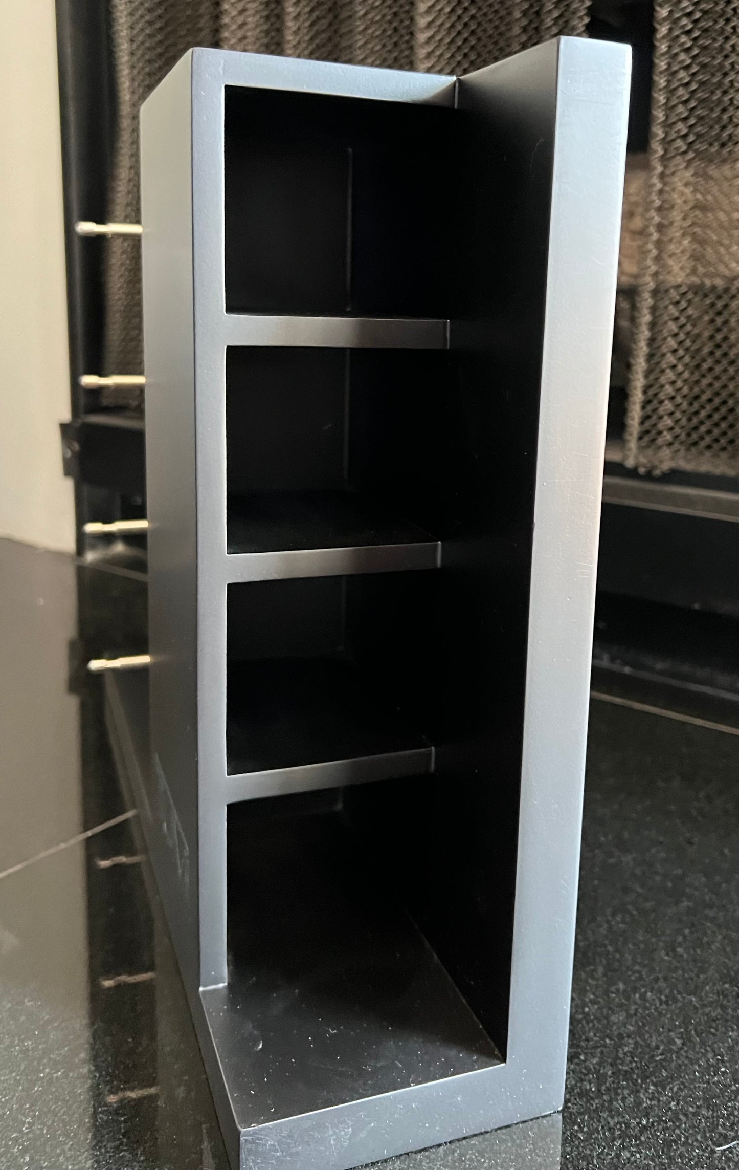 Tumi Counter Top Display. Brand New 4 Unit Display & 4 Unit Side Storage. NEW