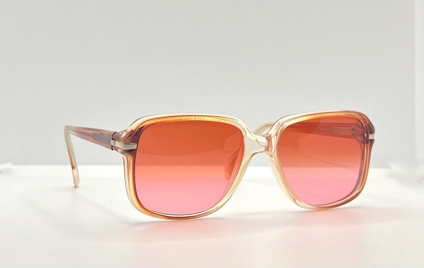 Fr 150 – Vintage European Amber Sunglasses W|New, Custom Gradient Rose Lenses