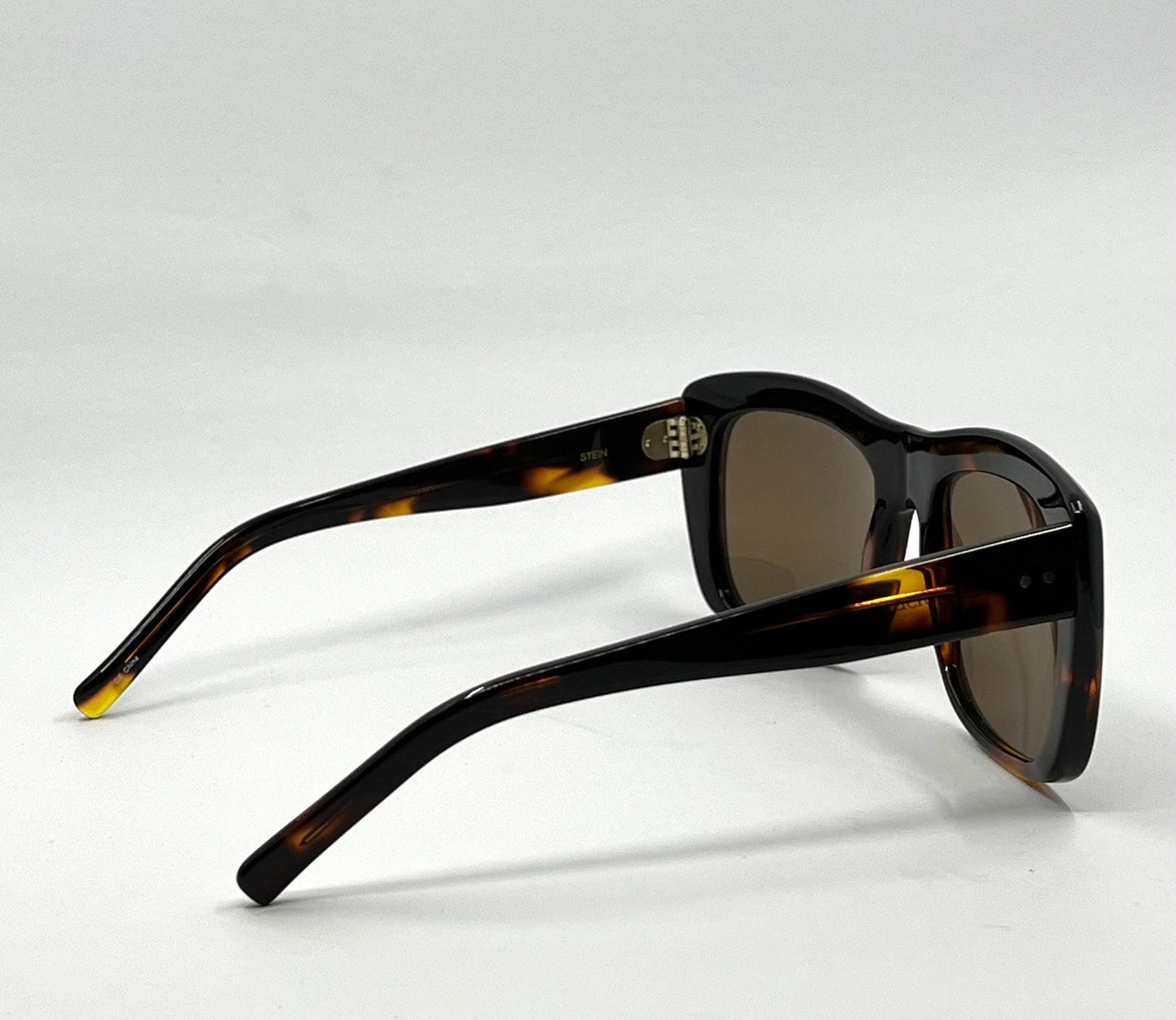 Guise By Benjamin Eyewear Stein Sunglasses – Glossy Tortoise Acetate-Nos|Unworn