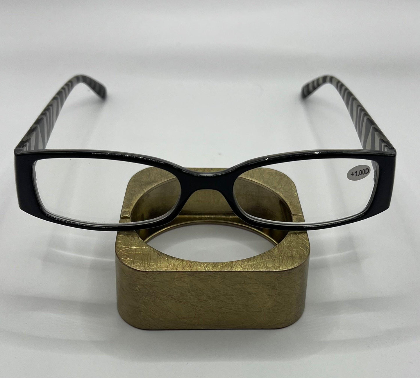 Black & Clear Half Frame Women’s Rectangular Lightweight Reading Glasses. Mag 1.0 -+2.50
