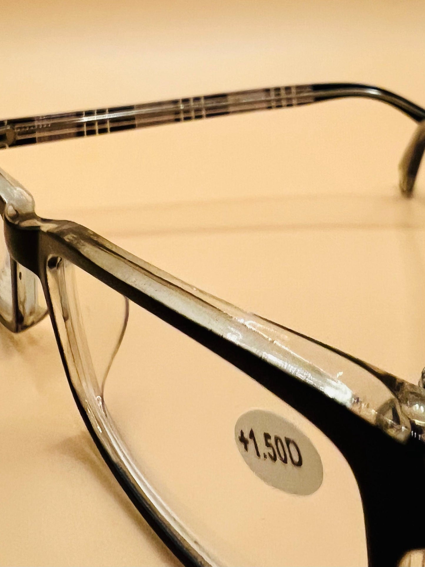 Pablo Zanetti Geometric Narrow Reading Glasses | Rectangular Frames | Solid Frame Front | Colorful Plaid Arms