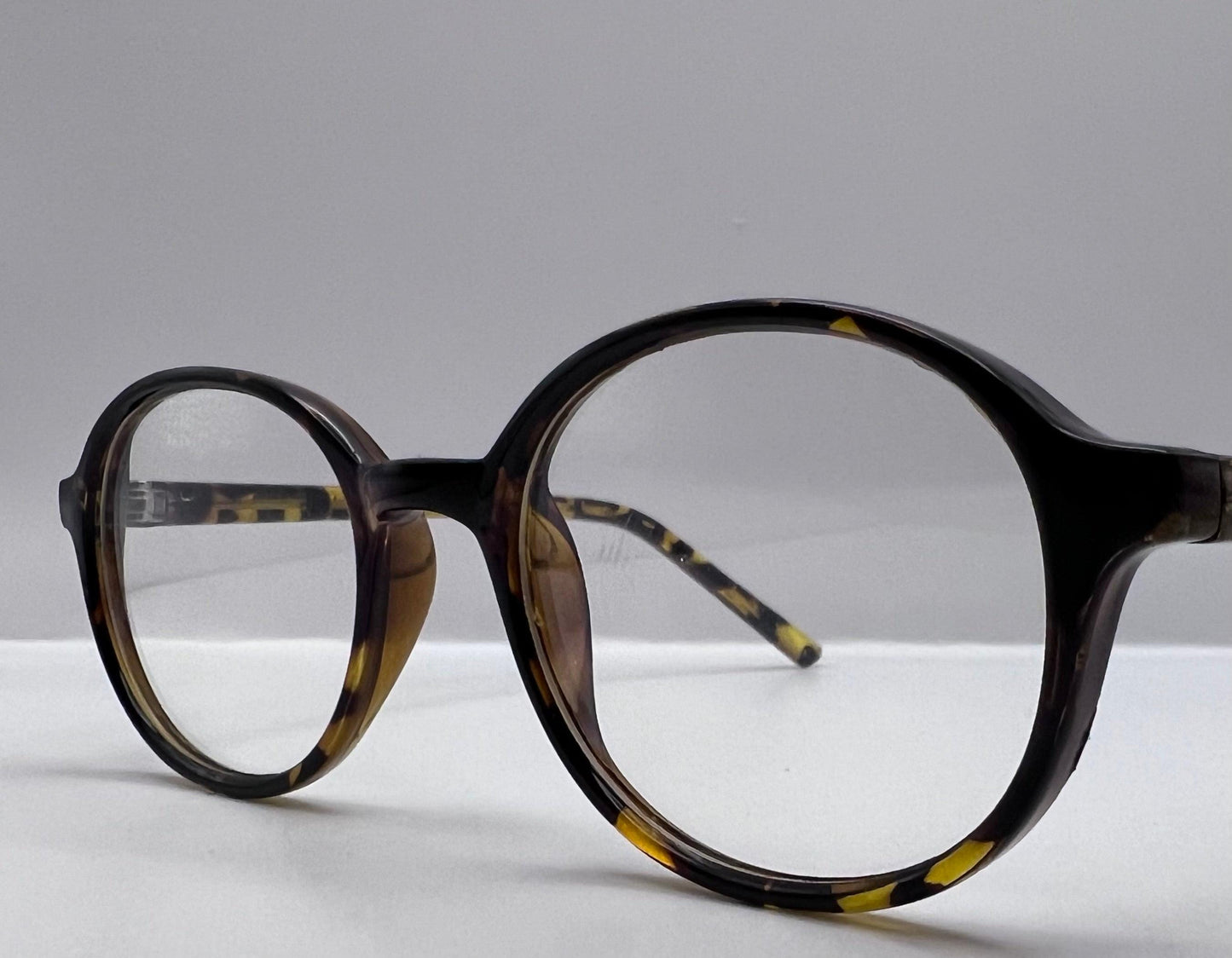 Honey Tortoise Frame - Affordable Eyewear-Pablo Zanetti Model: Pz1342 47-21-140