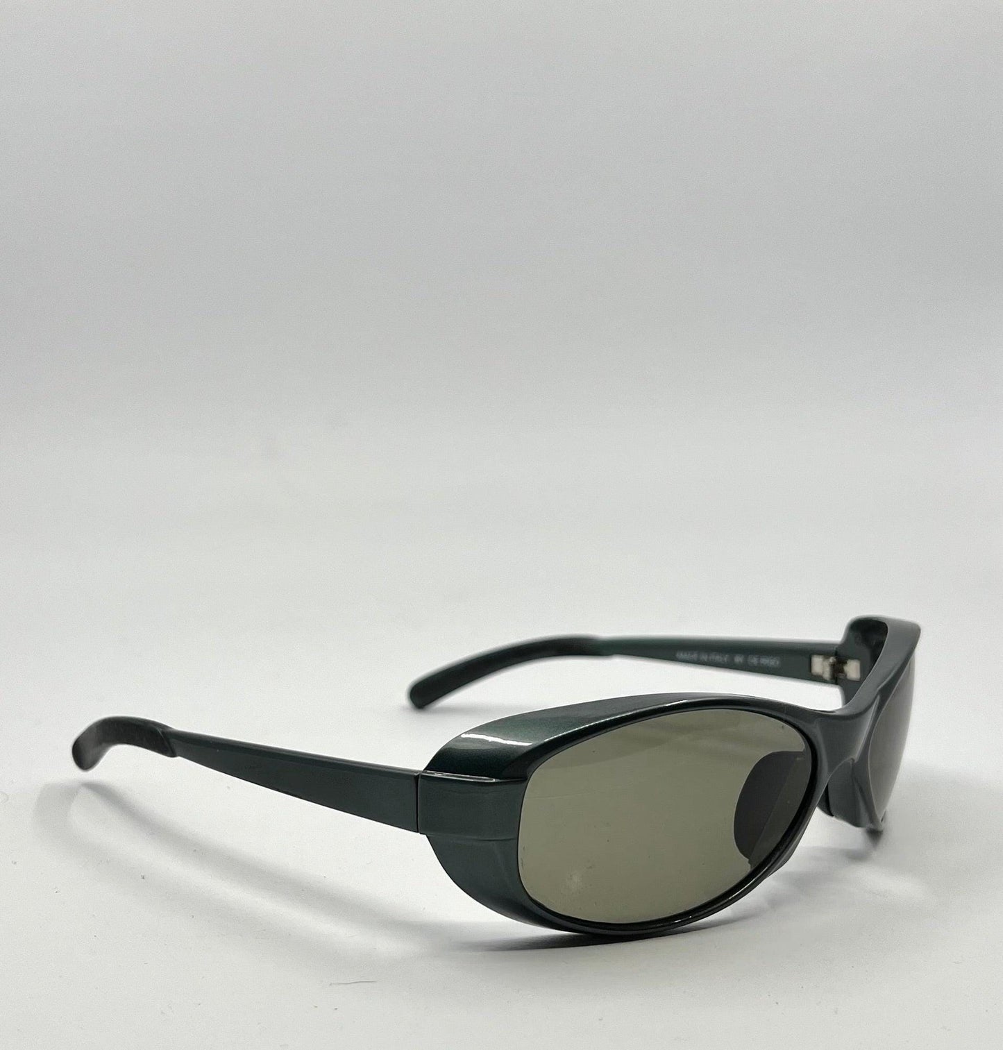 Fila 8501 Vintage Sunglasses-Made In Italy By De Rigo-Y2K Oval Wraparound-Col.9724